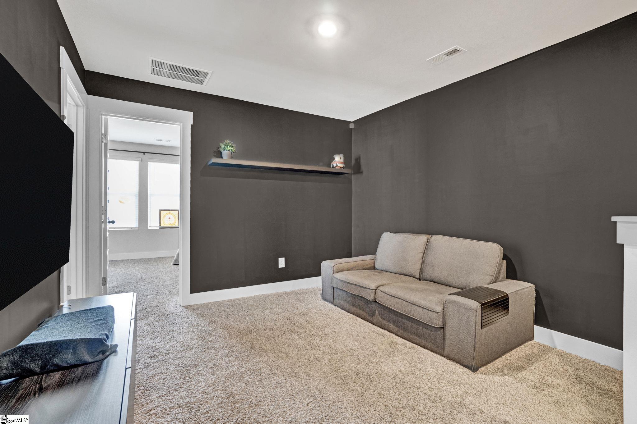 31 Centimeters Drive Property Photo 26
