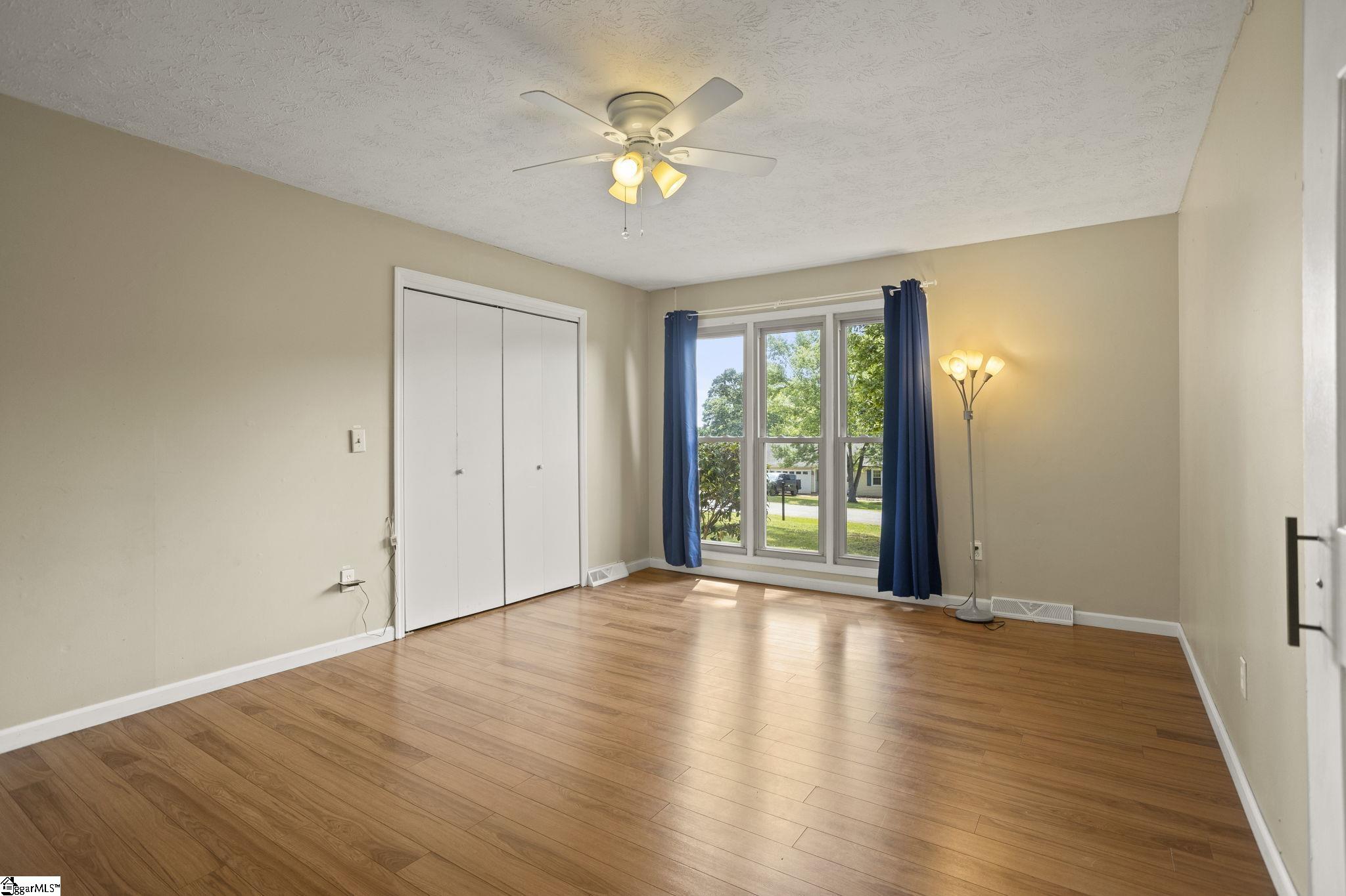 1011 Sierra Drive Property Photo 16