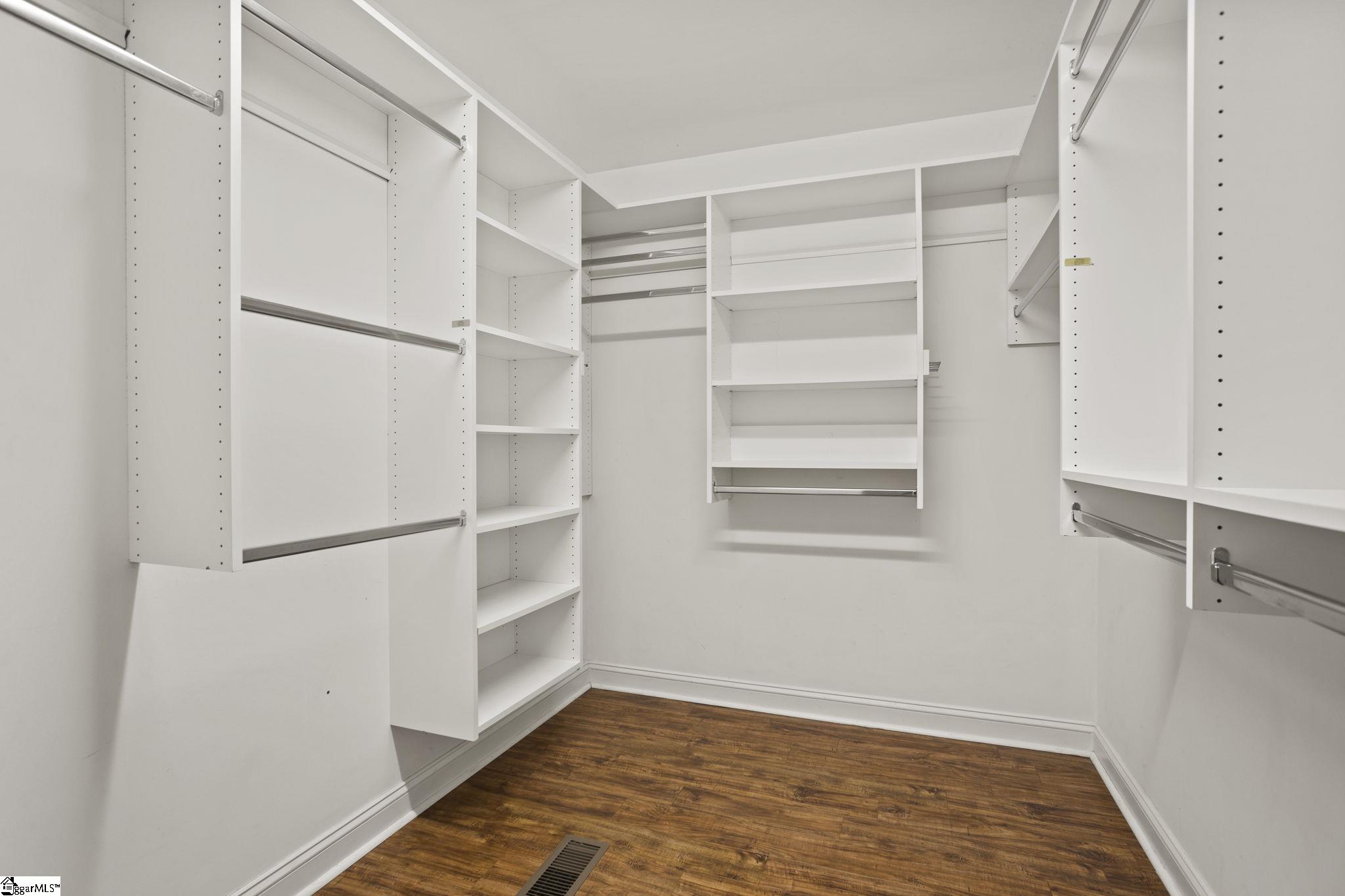 1011 Sierra Drive Property Photo 26