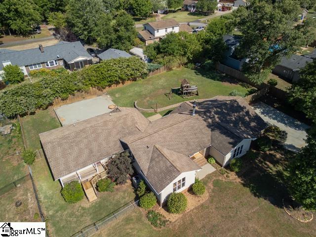1011 Sierra Drive Property Photo 38