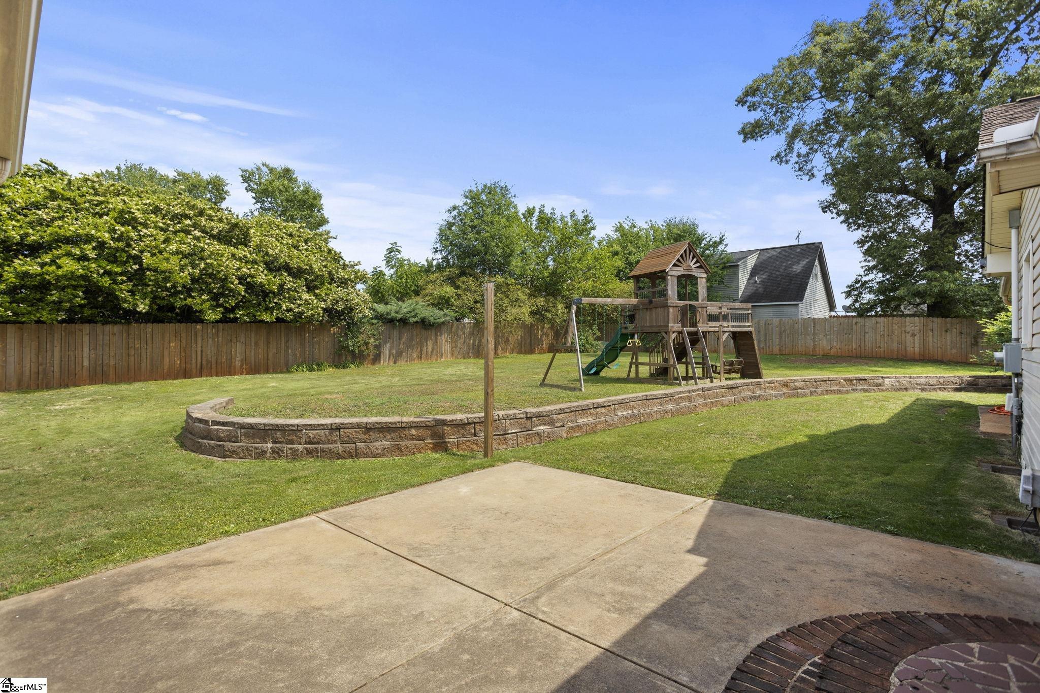 1011 Sierra Drive Property Photo 42