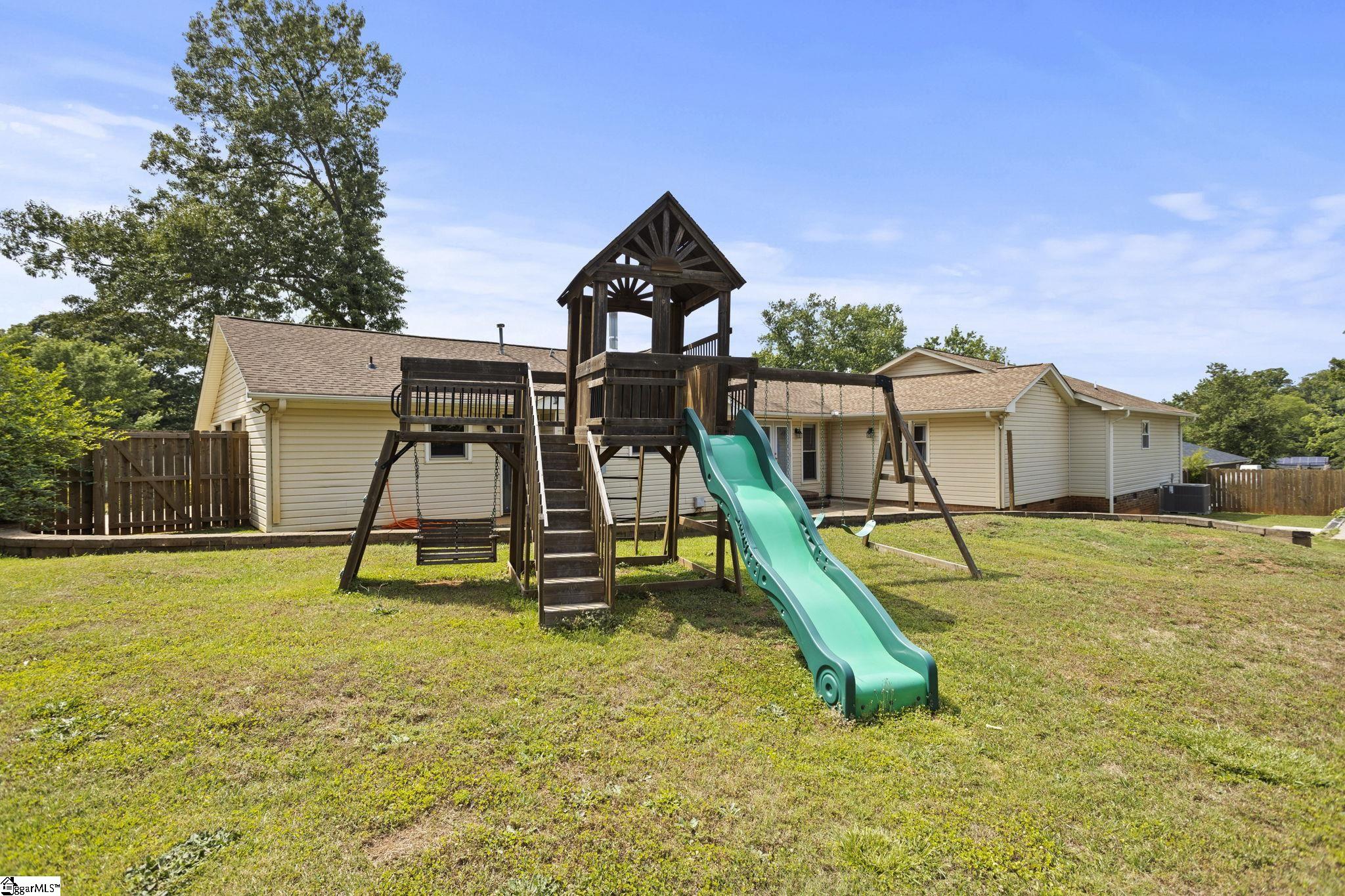 1011 Sierra Drive Property Photo 48