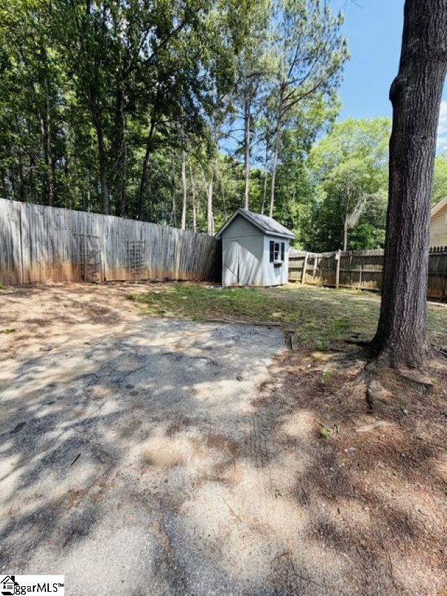 105 Brayton Court Property Photo 8