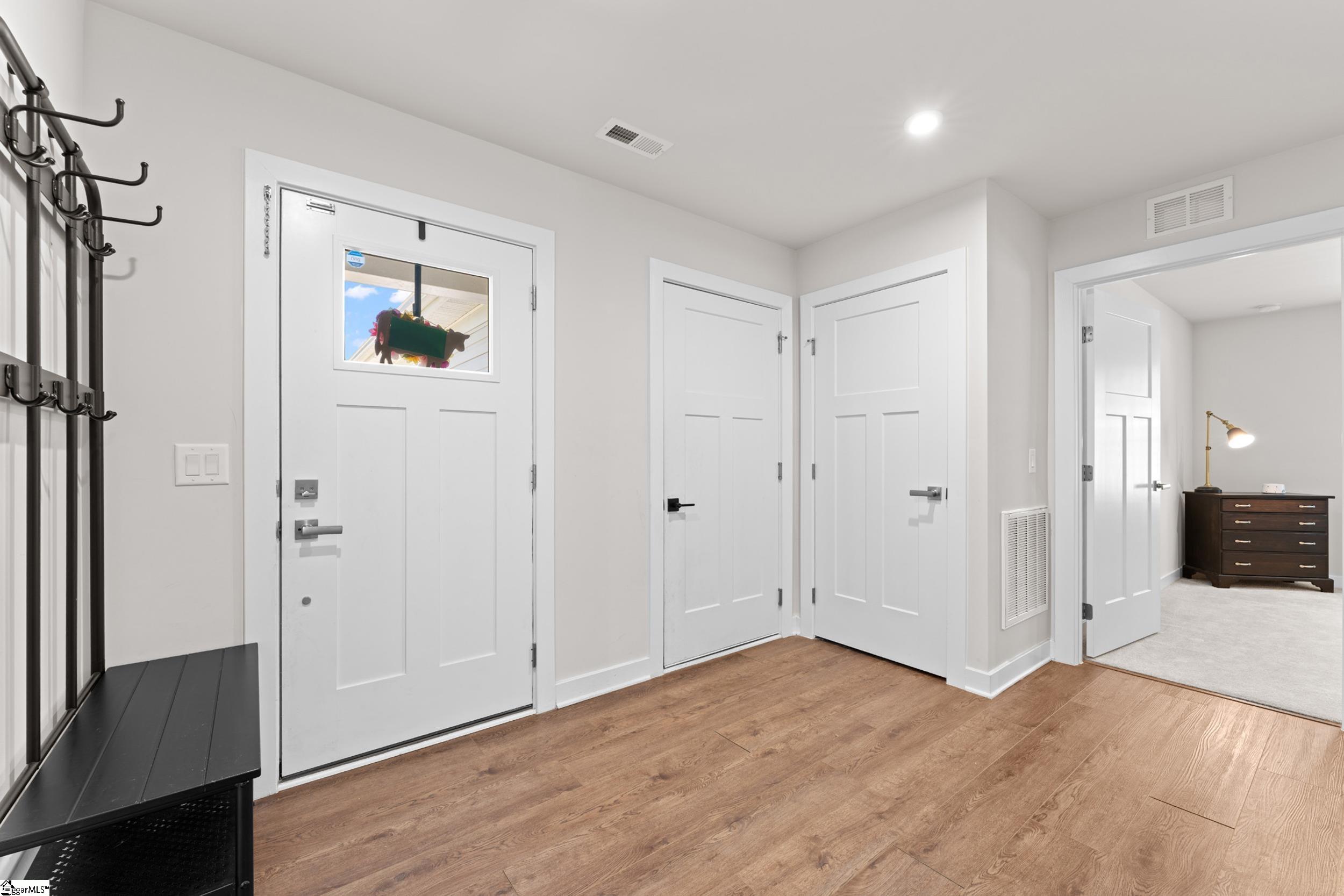 122 Southwell Street Property Photo 4