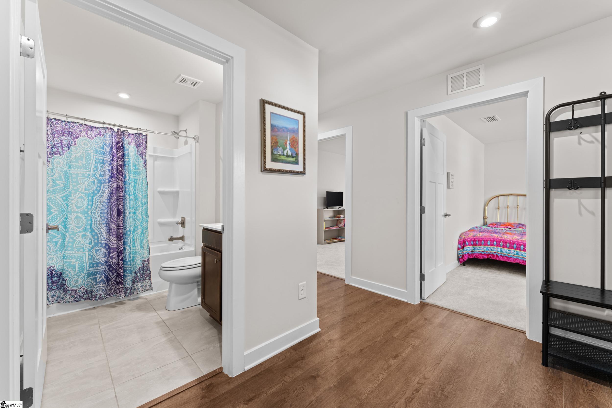 122 Southwell Street Property Photo 5