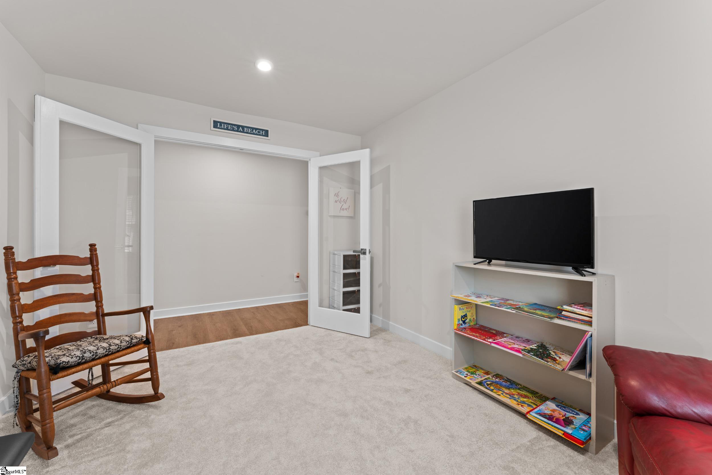 122 Southwell Street Property Photo 19