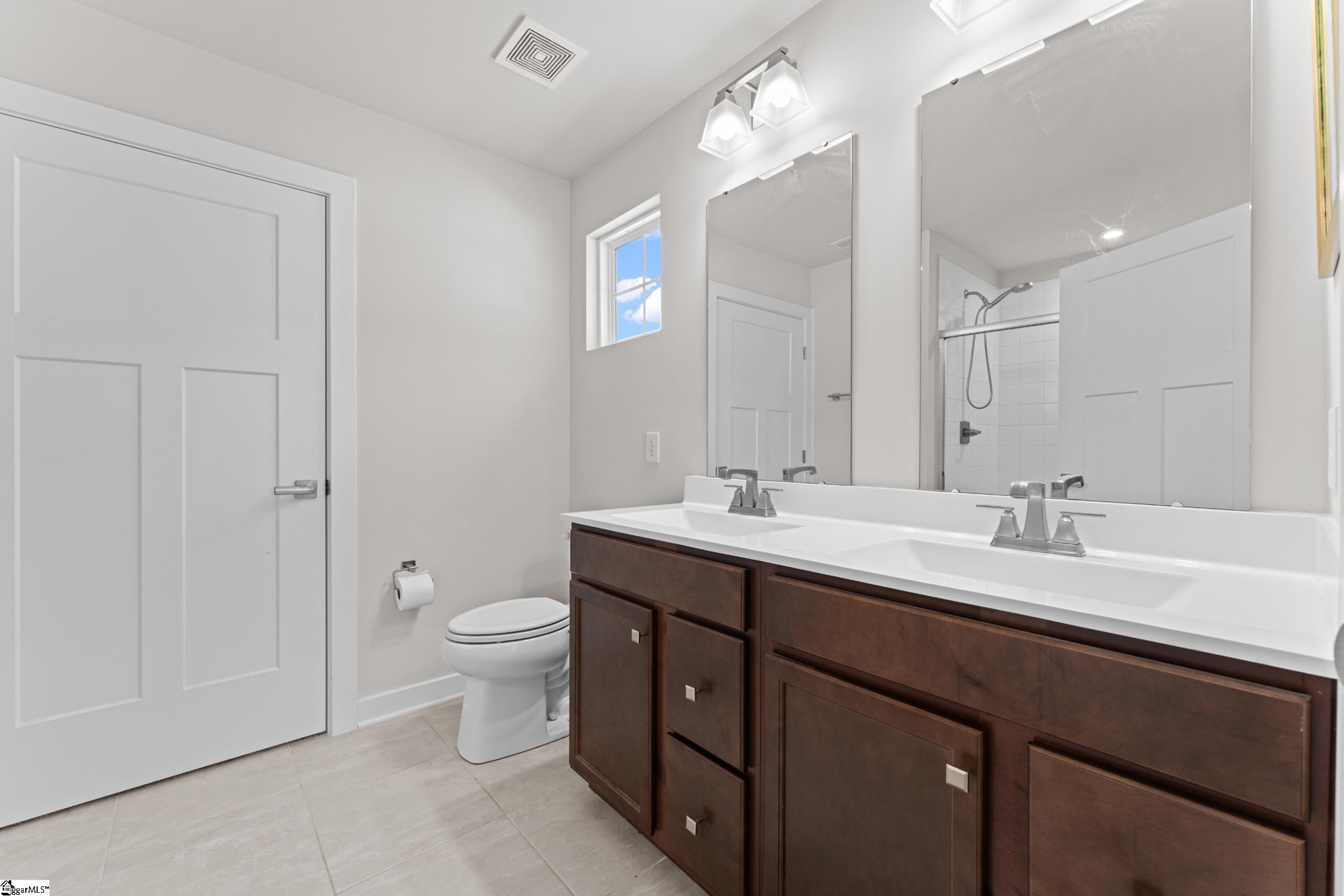 122 Southwell Street Property Photo 25
