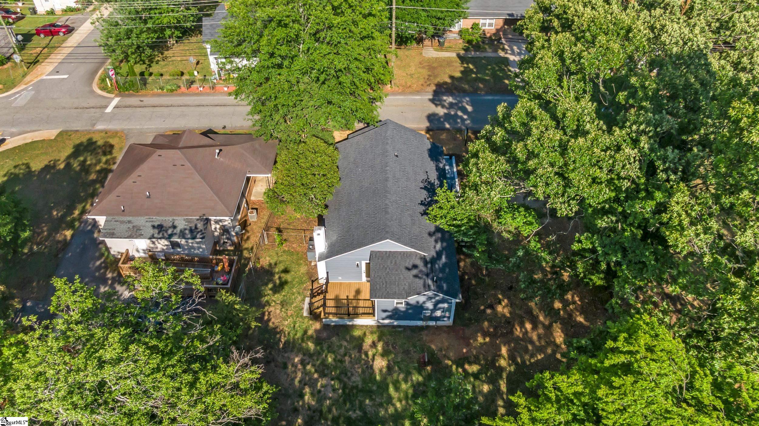 137 Forest Street Property Photo 45