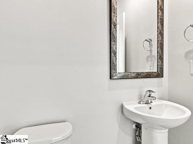 576 Landseer Drive Property Photo 17