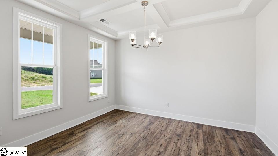 496 Inchmore Drive Property Photo 6
