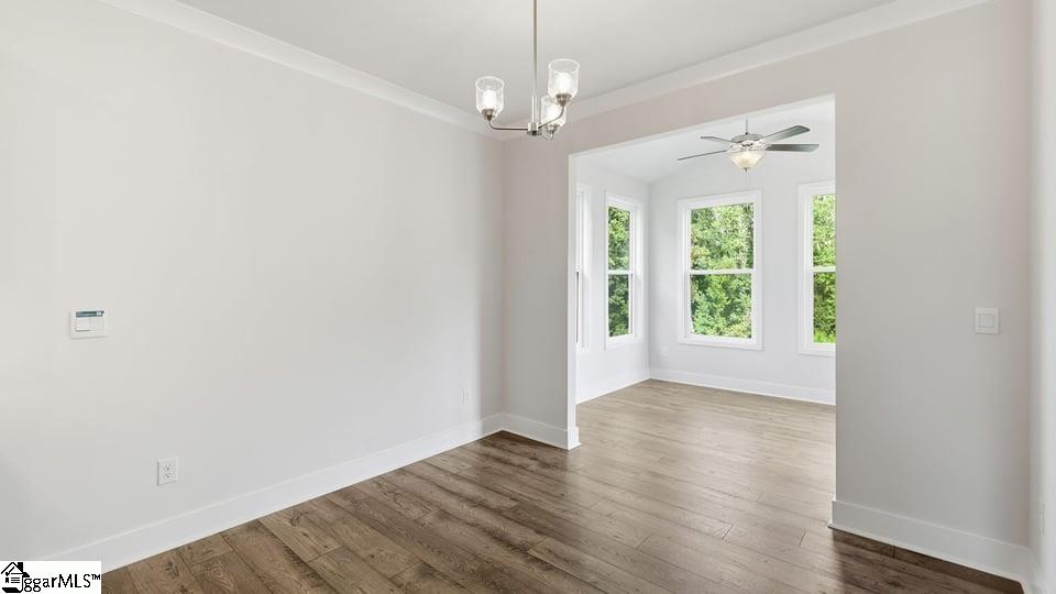 496 Inchmore Drive Property Photo 16