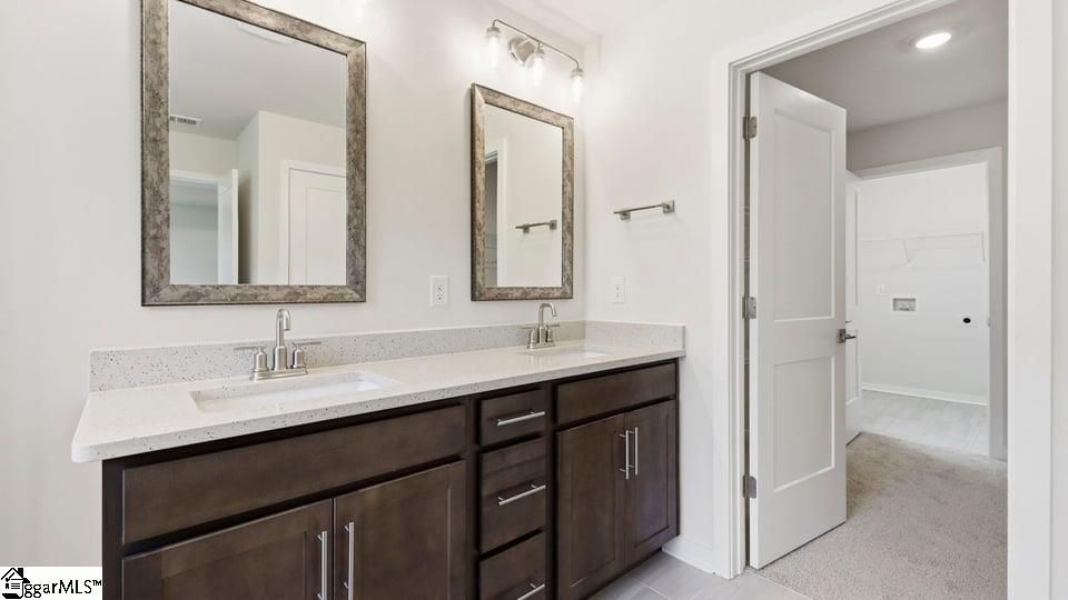 496 Inchmore Drive Property Photo 34
