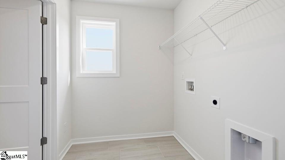 496 Inchmore Drive Property Photo 39