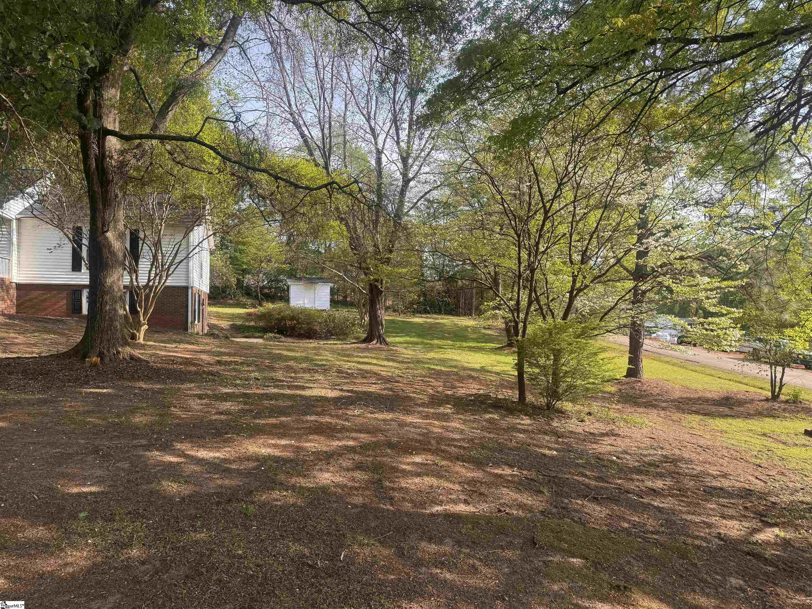 385 Wall Street Property Photo 3