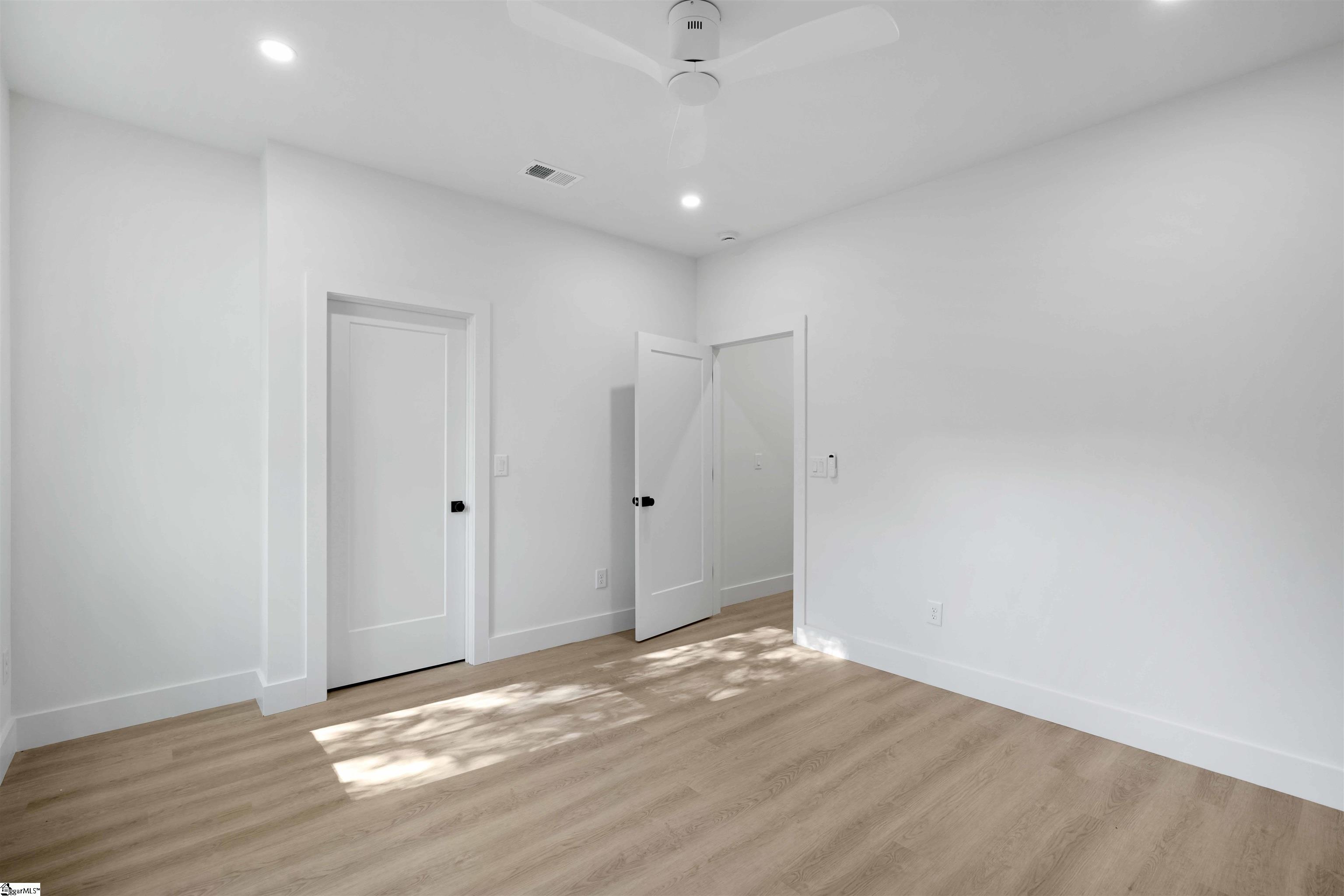15 Milton Drive Property Photo 17