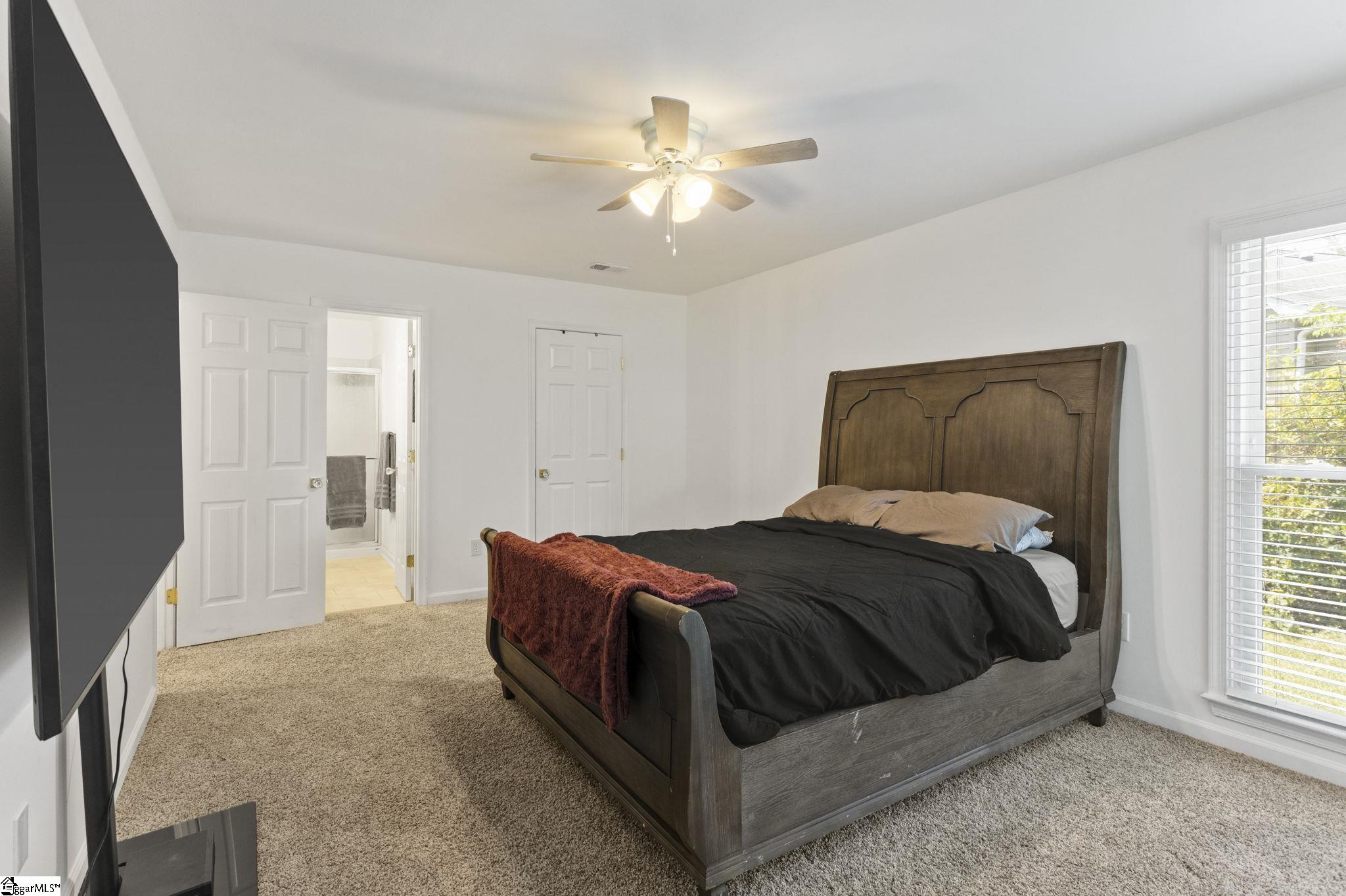 401 Belcross Drive Property Photo 16