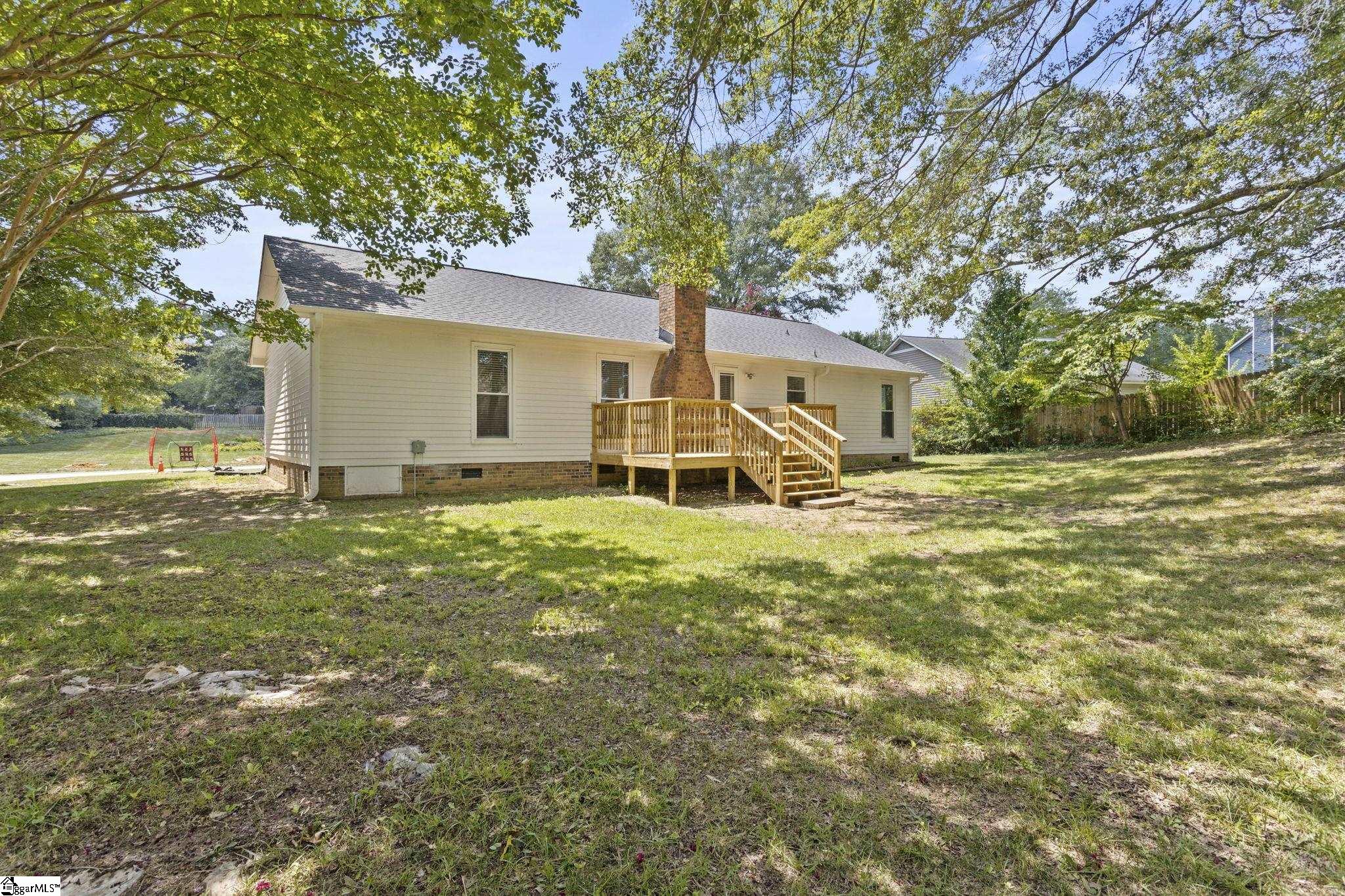 401 Belcross Drive Property Photo 25