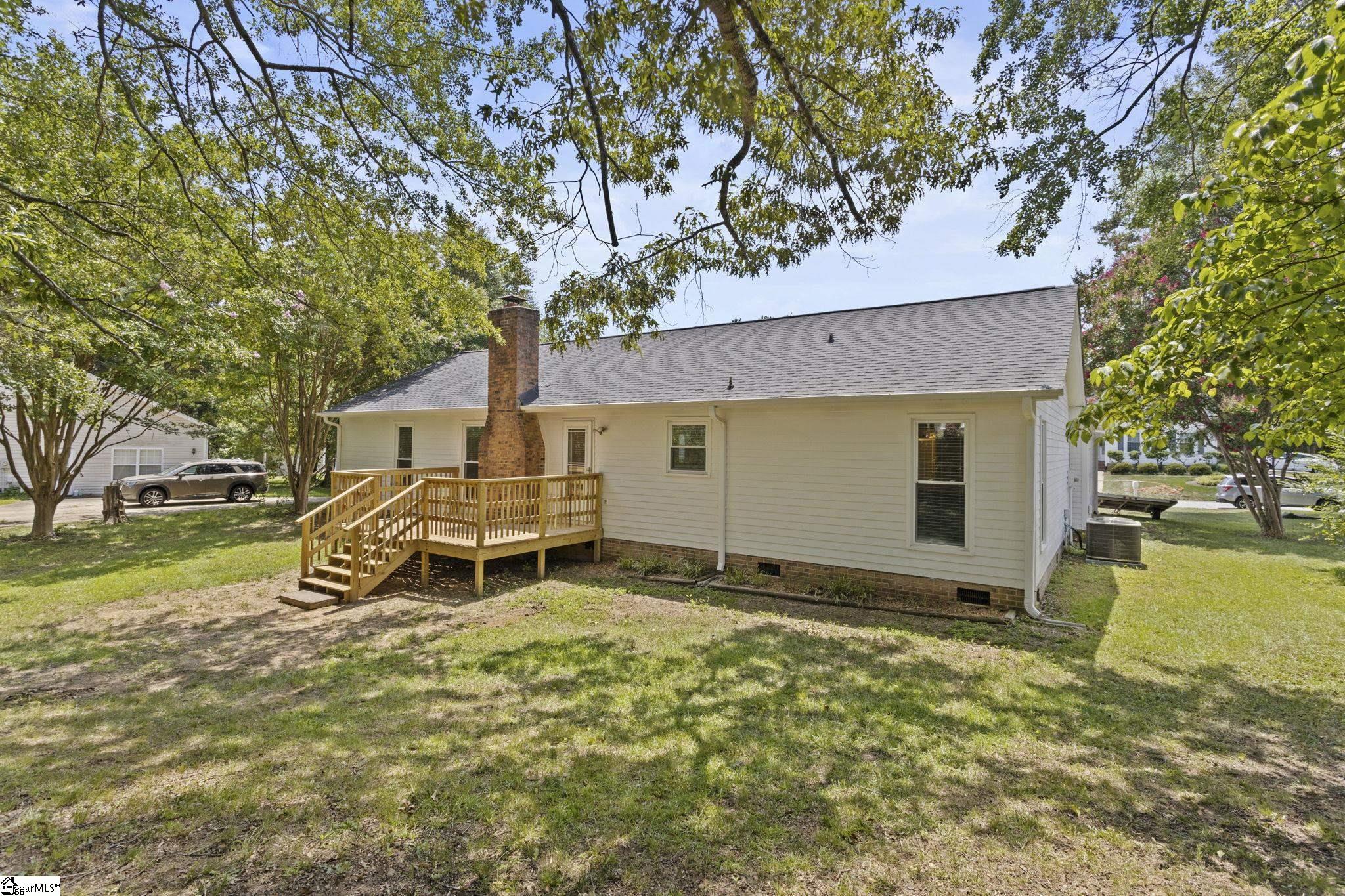 401 Belcross Drive Property Photo 26