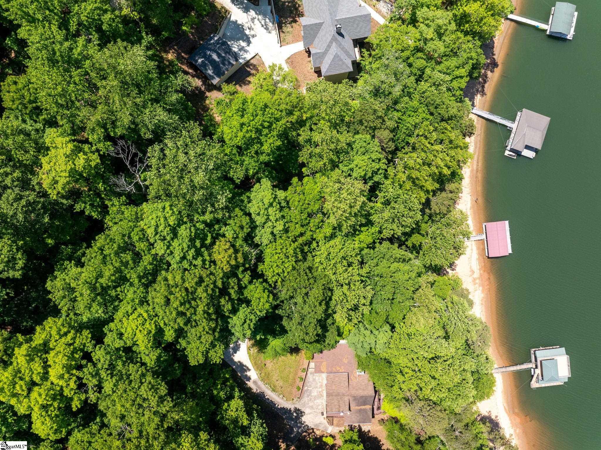 1591006 Property Photo 14