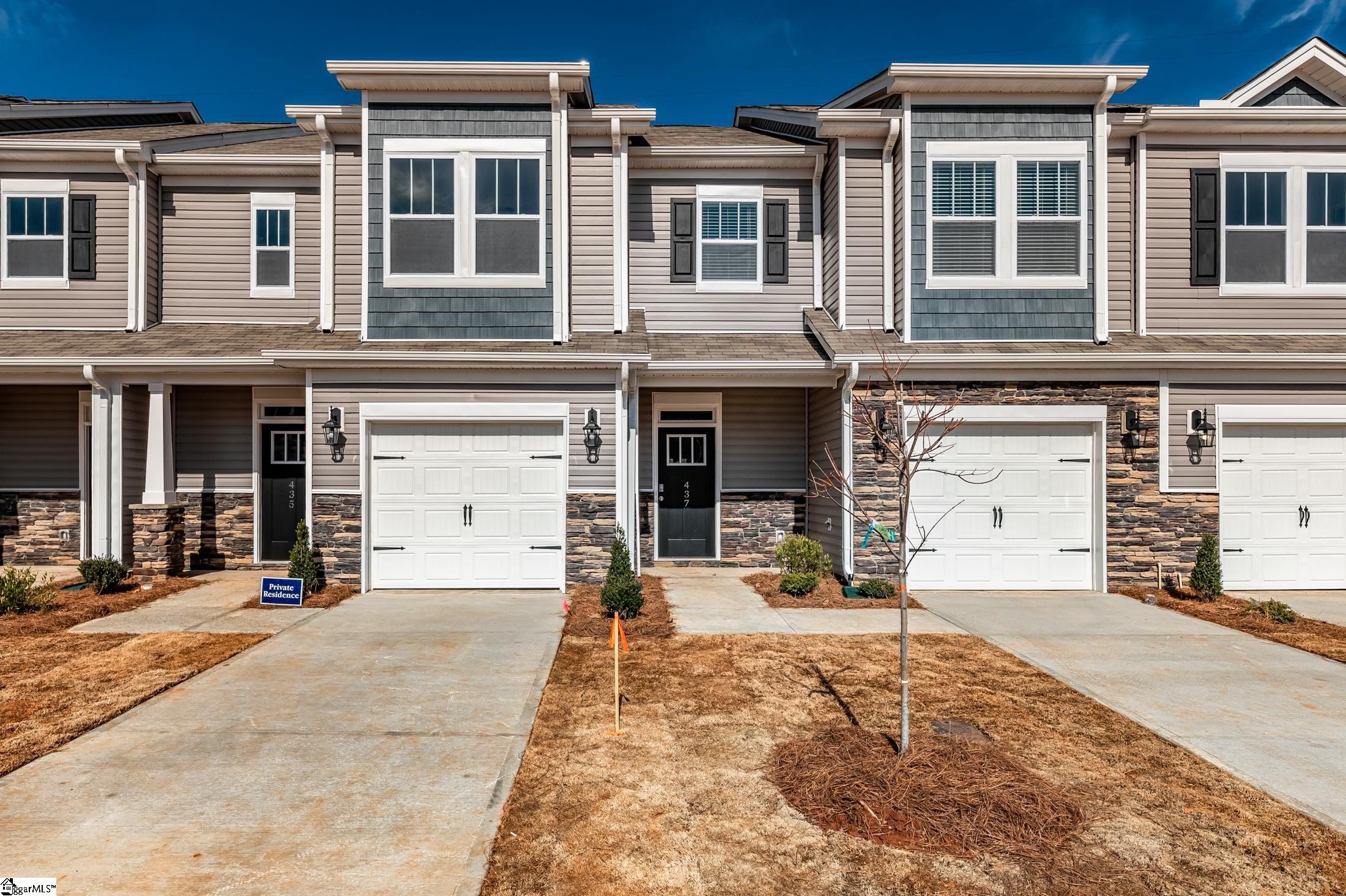 1591031 Property Photo 1