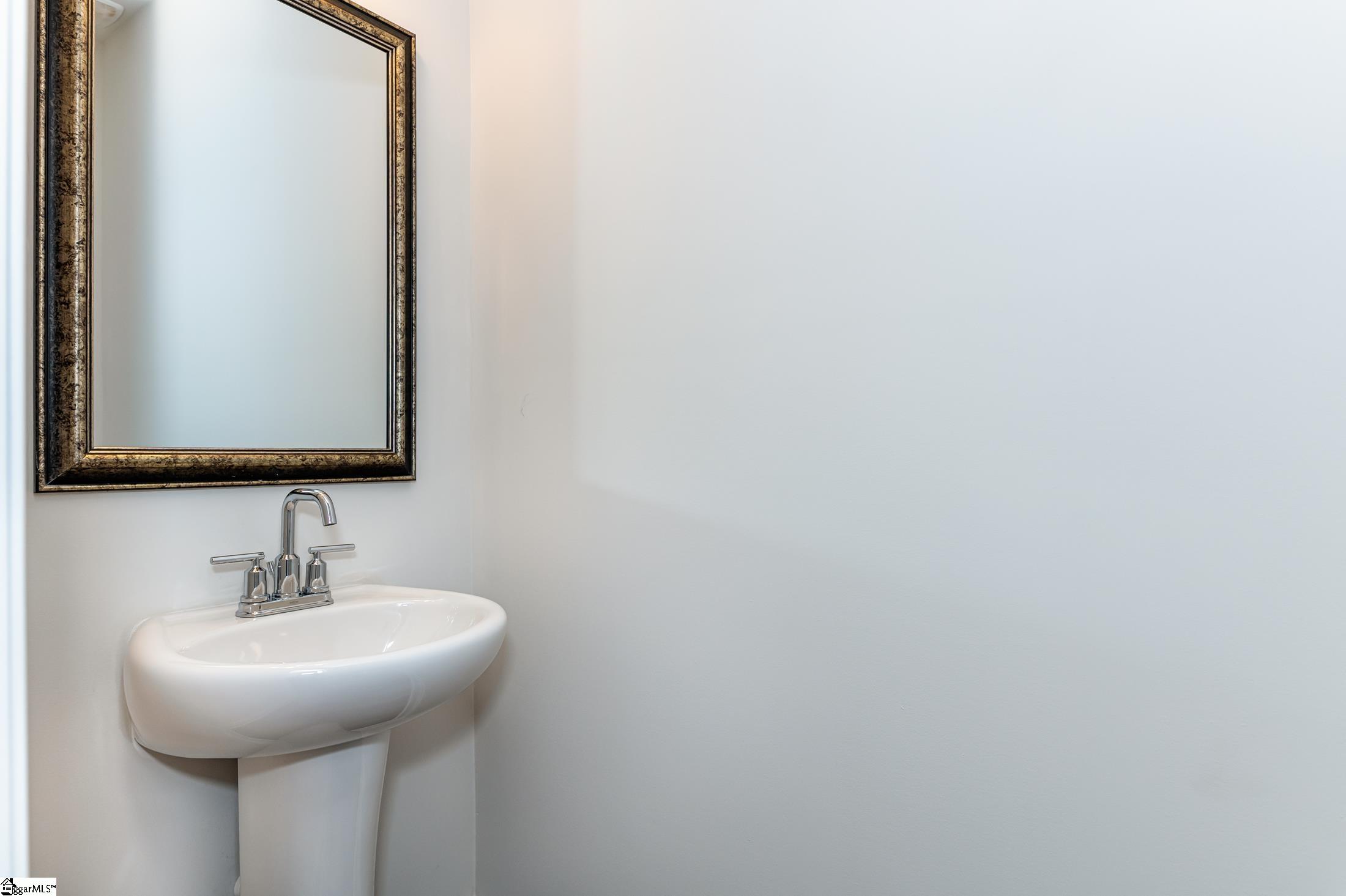 1591031 Property Photo 11
