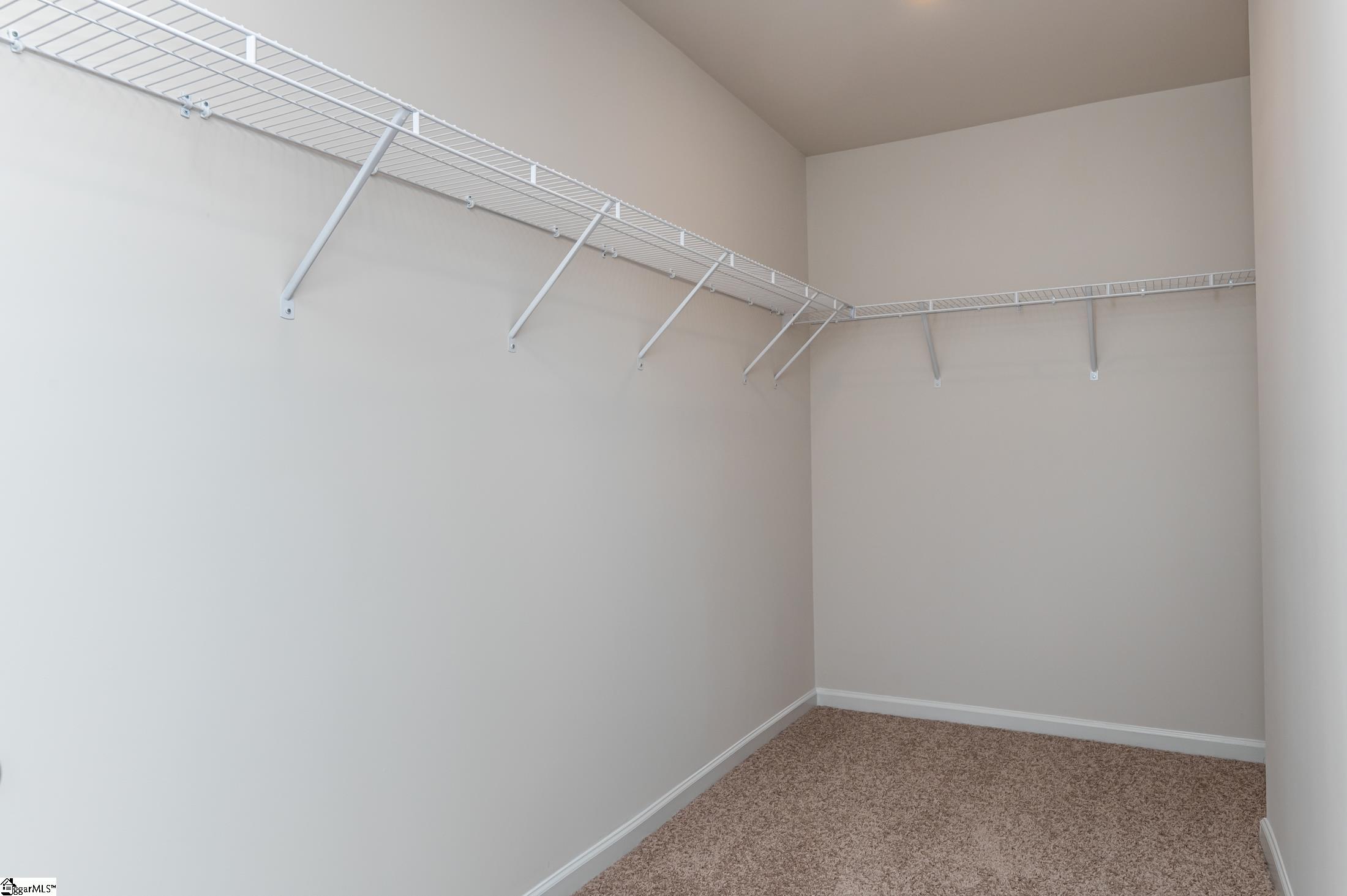 1591031 Property Photo 27