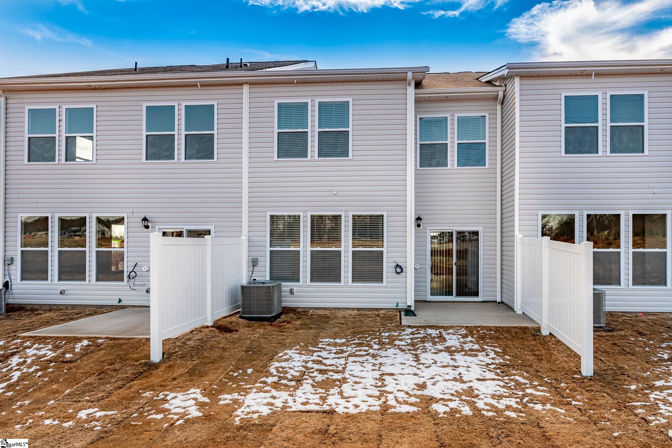1591031 Property Photo 28