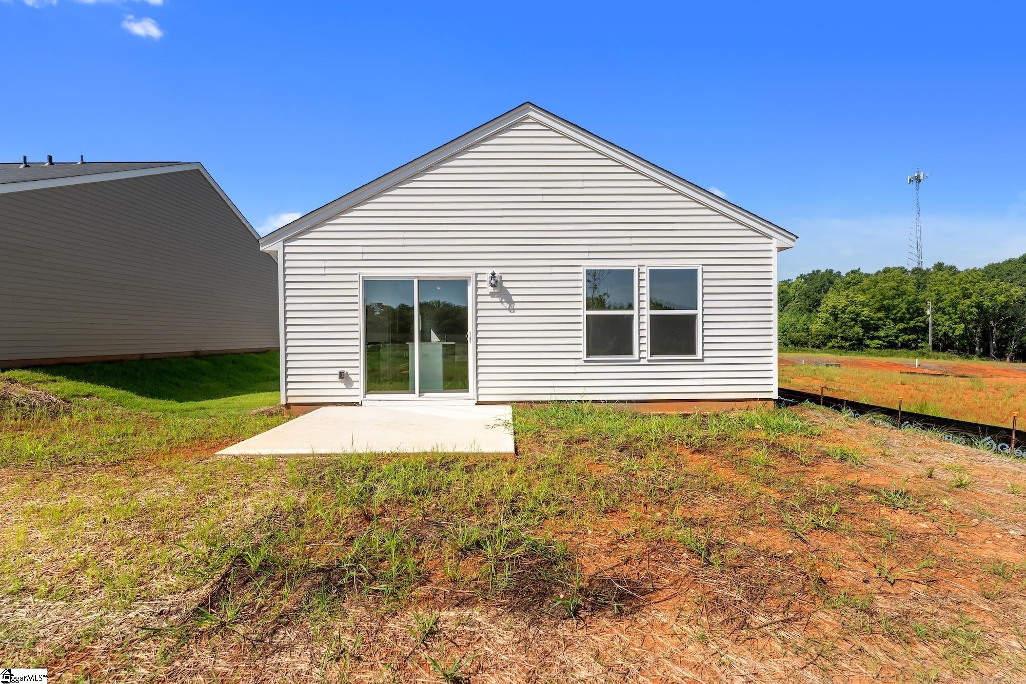 170 Cloverfield Lane Property Photo 20
