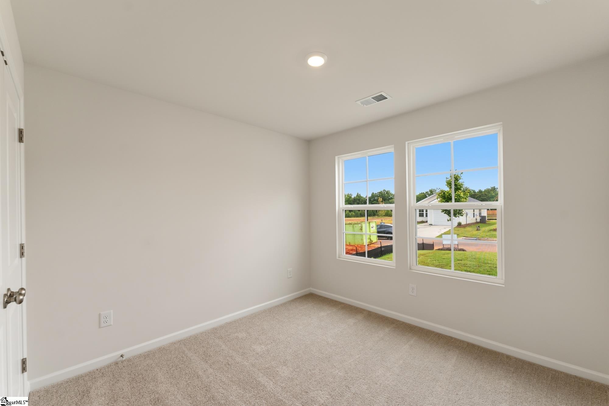 167 Cloverfield Lane Property Photo 8