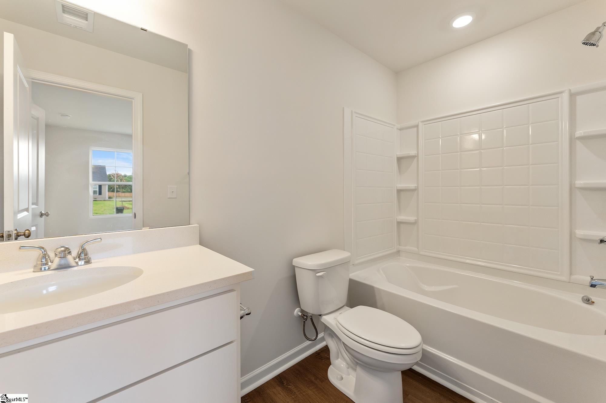167 Cloverfield Lane Property Photo 9