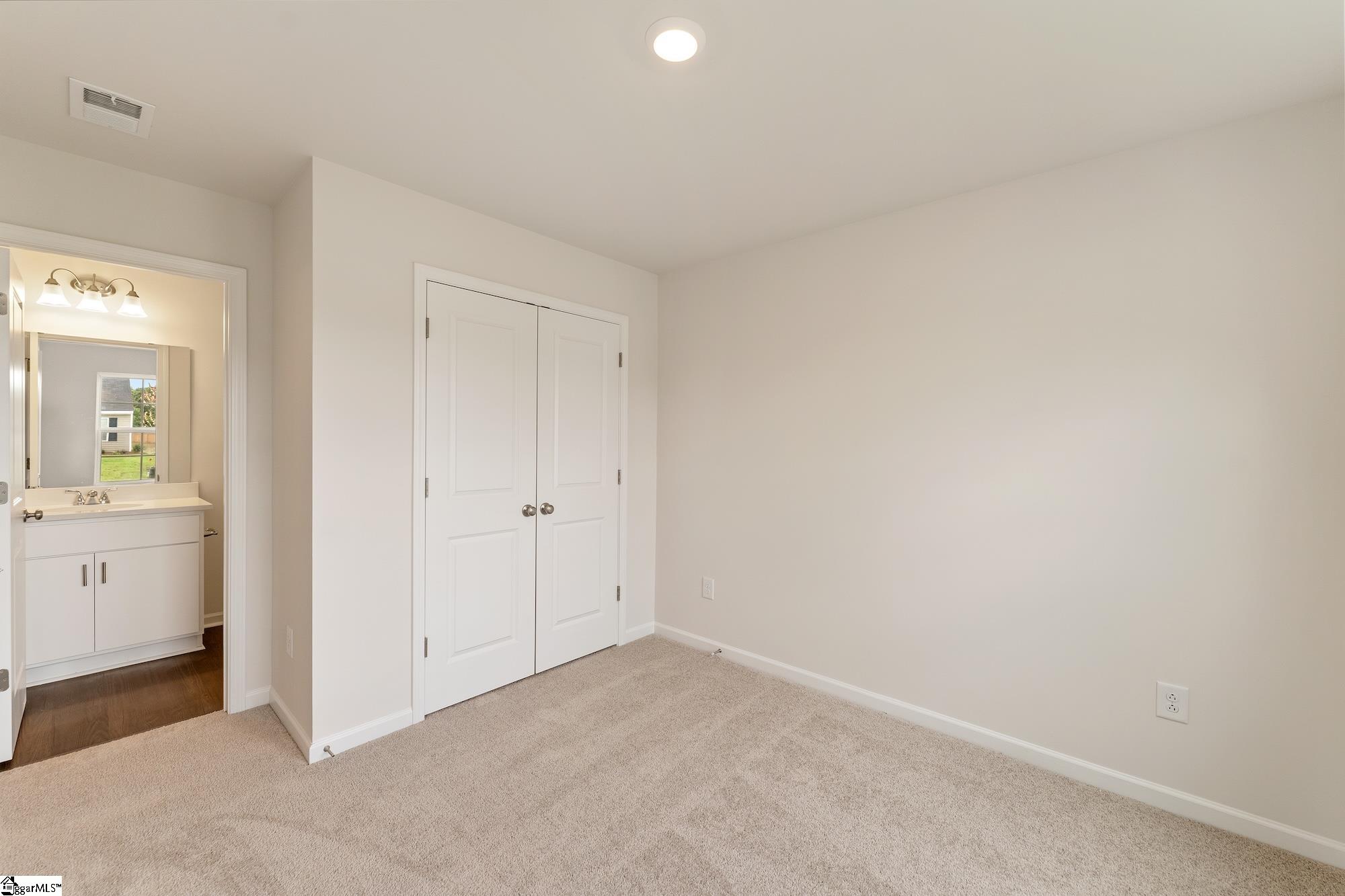 167 Cloverfield Lane Property Photo 11