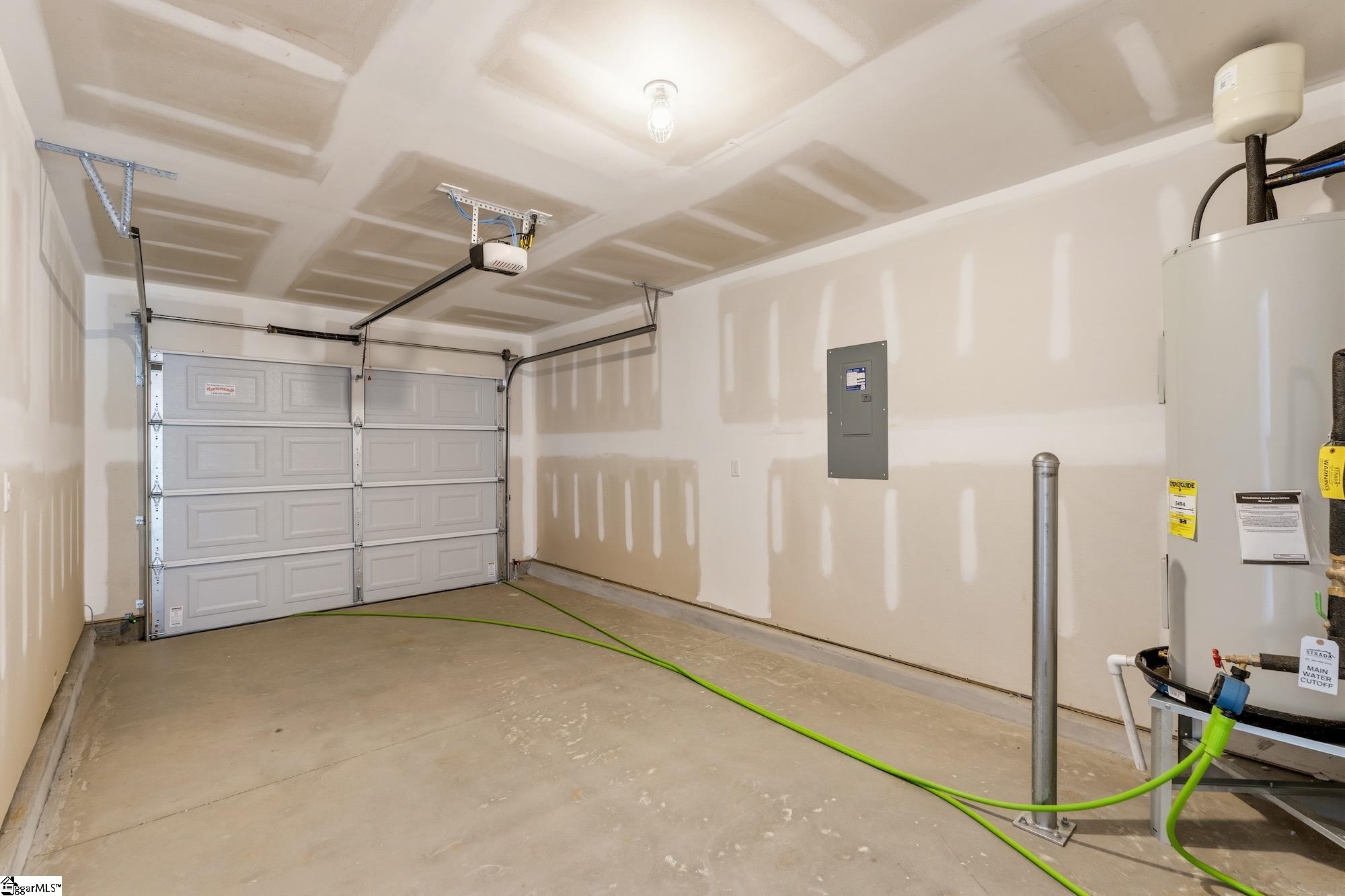 167 Cloverfield Lane Property Photo 15