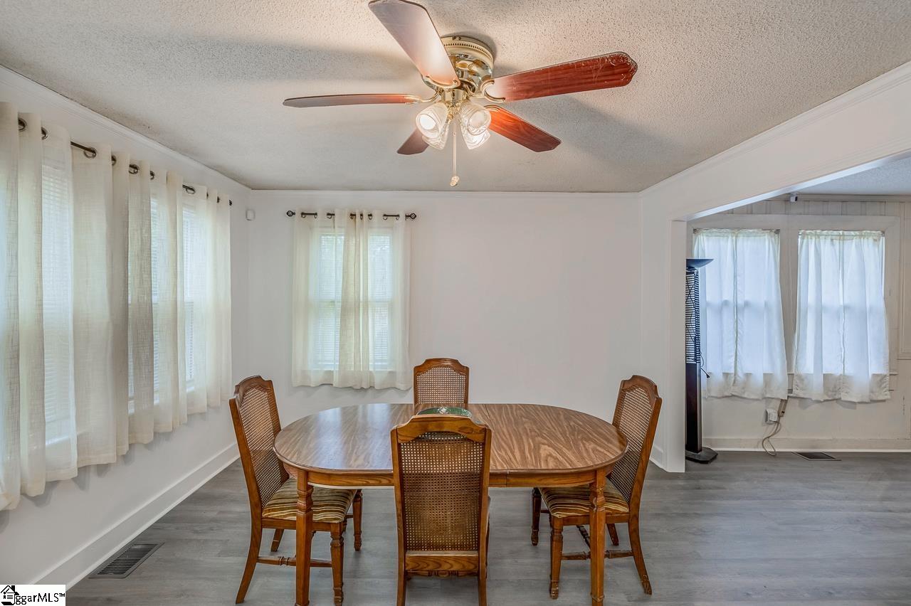 10676 Augusta Road Property Photo 9