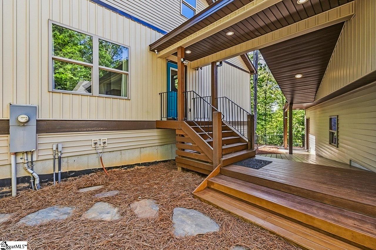20 Sunset View Lane Property Photo 4