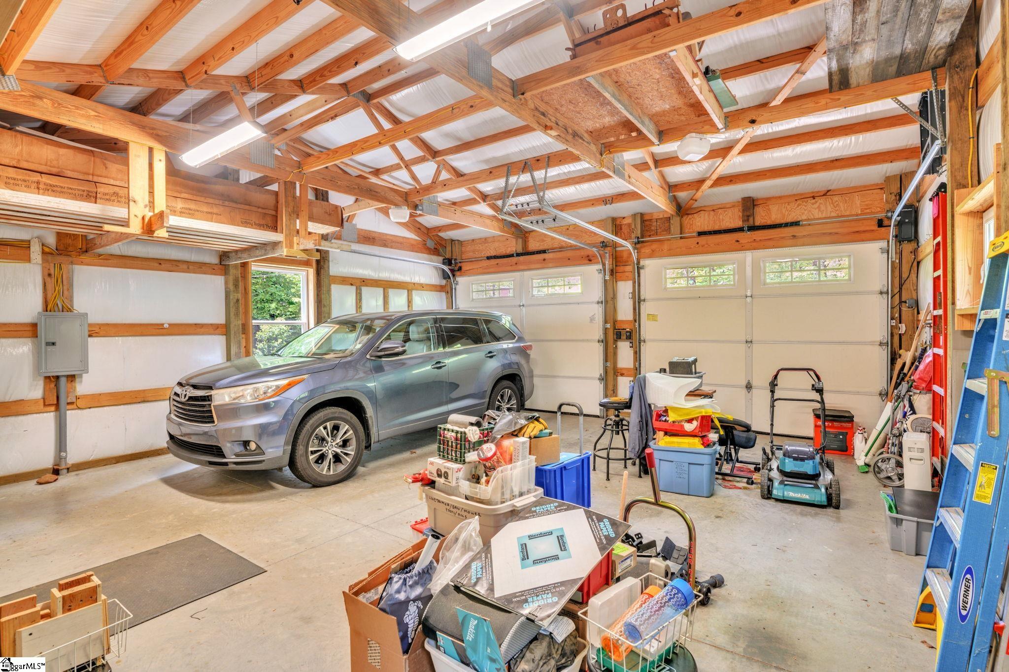 189 Friendly Circle Property Photo 25
