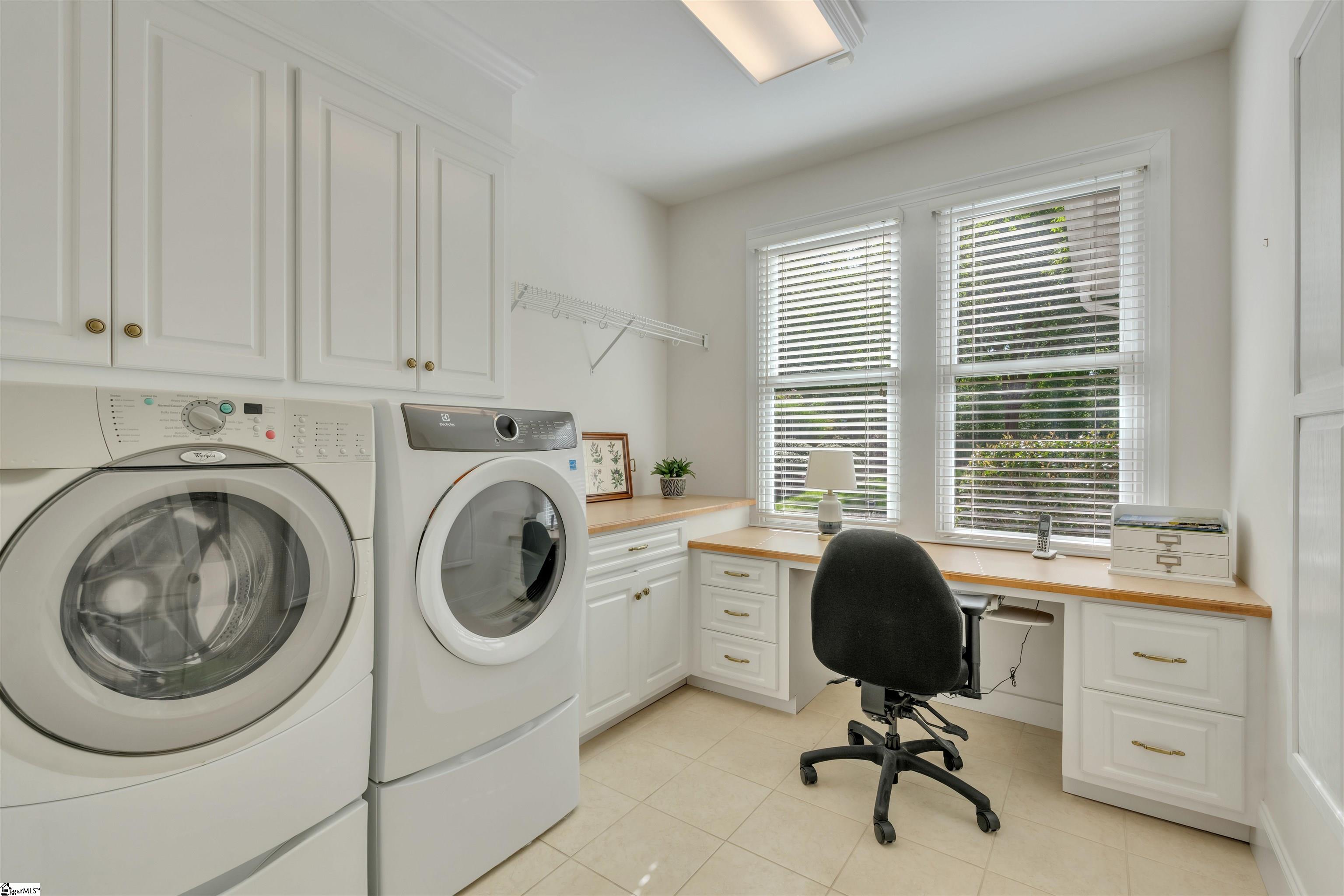 124 Kingshead Road Property Photo 33