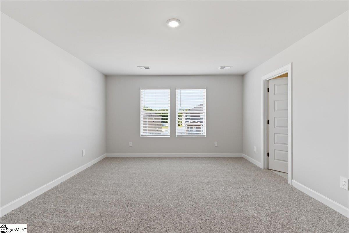 628 Hollybank Street Property Photo 23