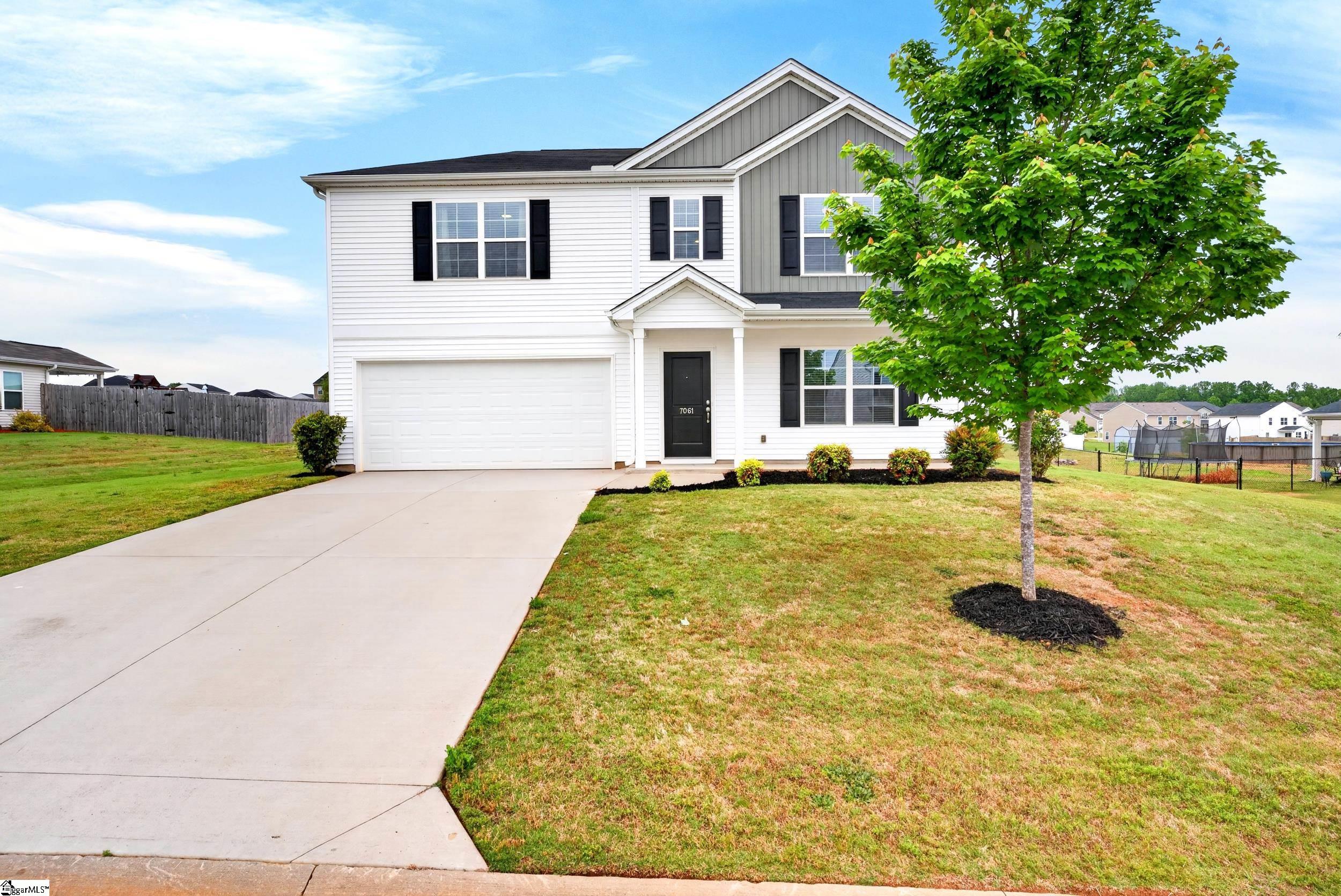 7061 Luna Mae Court Property Photo 1