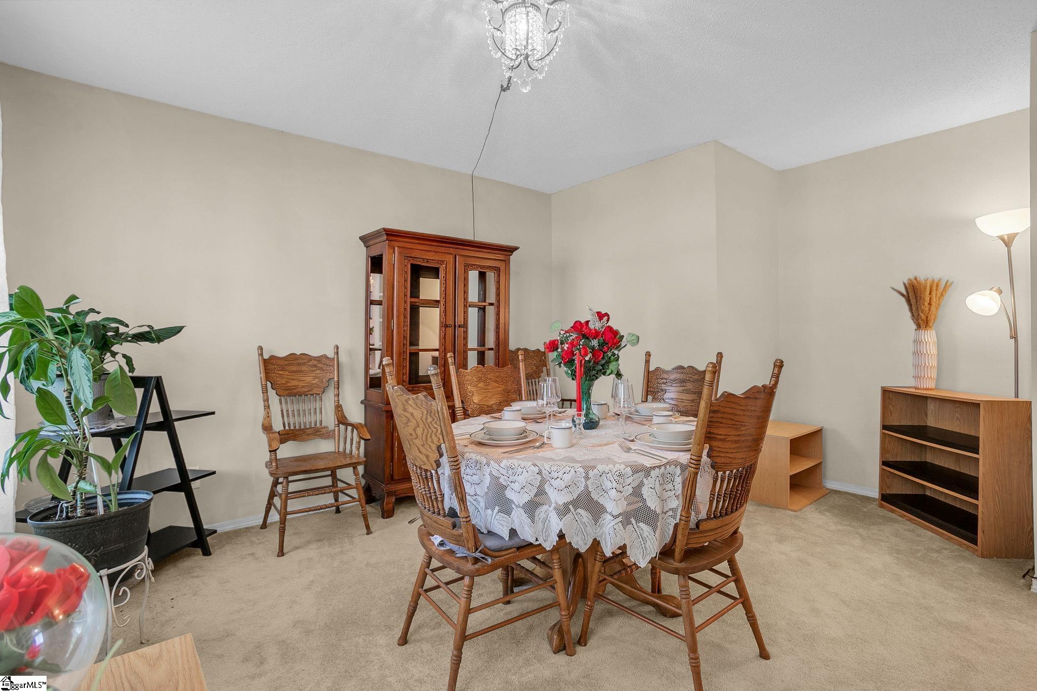 8 Pasture Place Property Photo 6