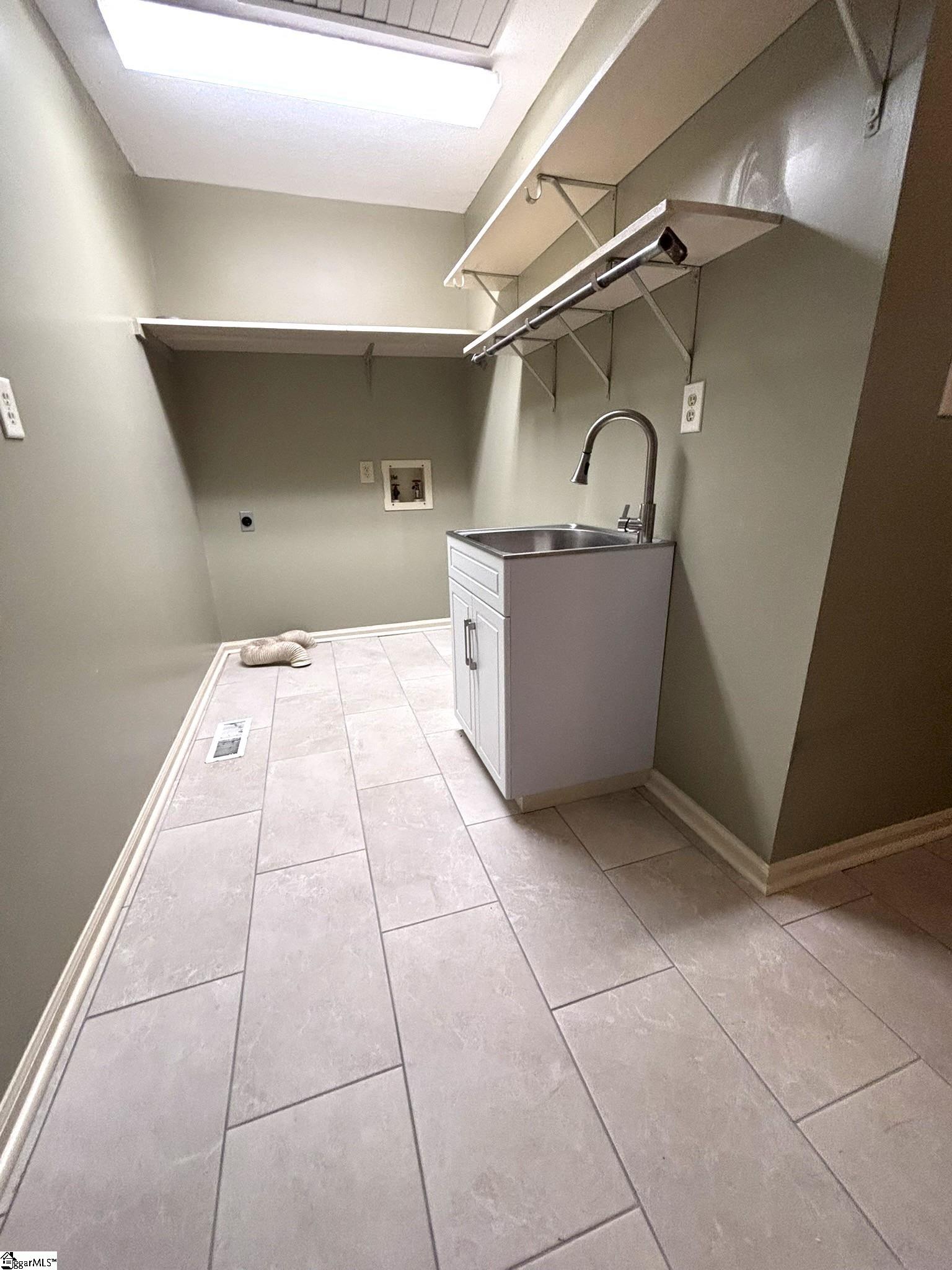 2070 Little Texas Road Property Photo 16