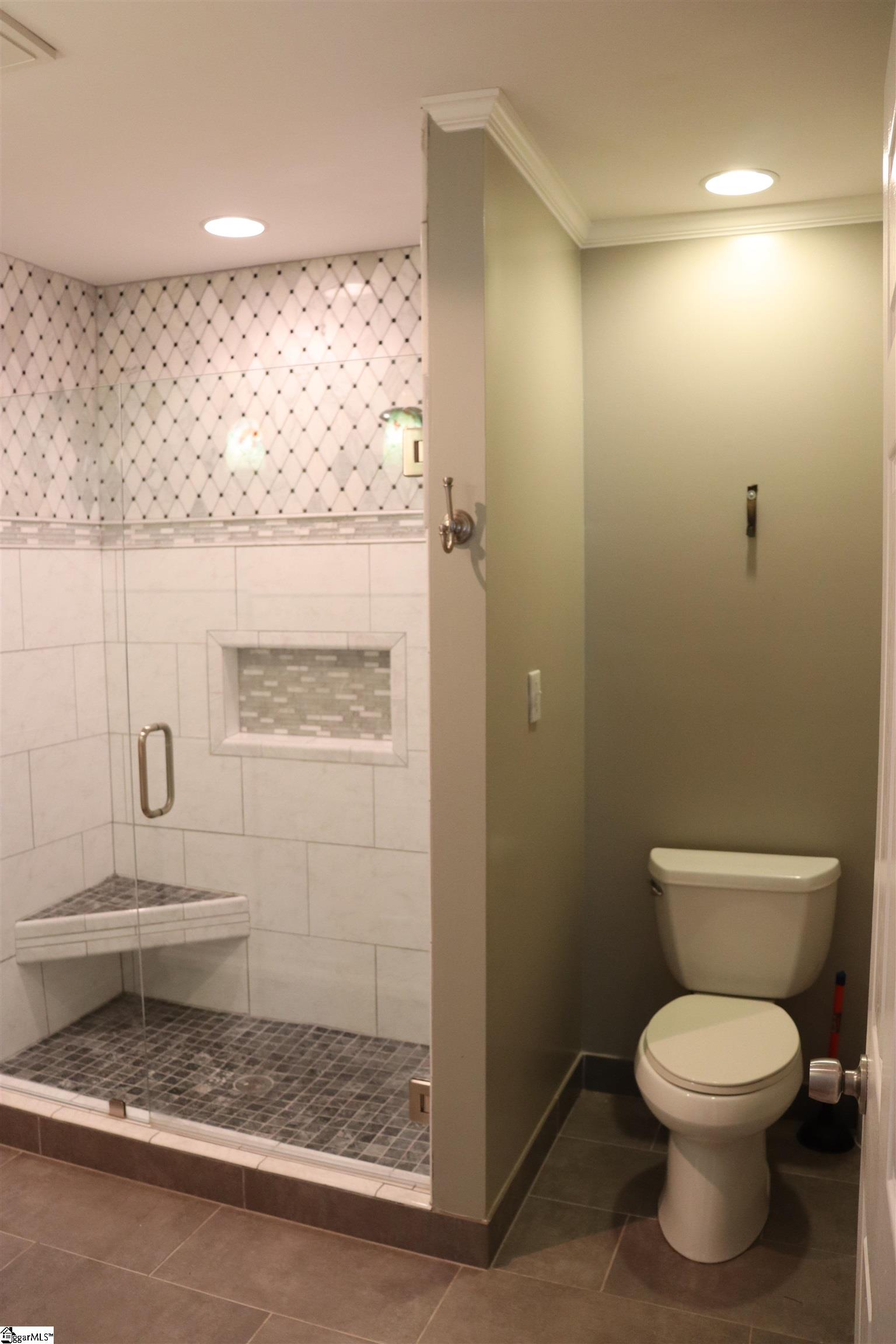 2070 Little Texas Road Property Photo 19