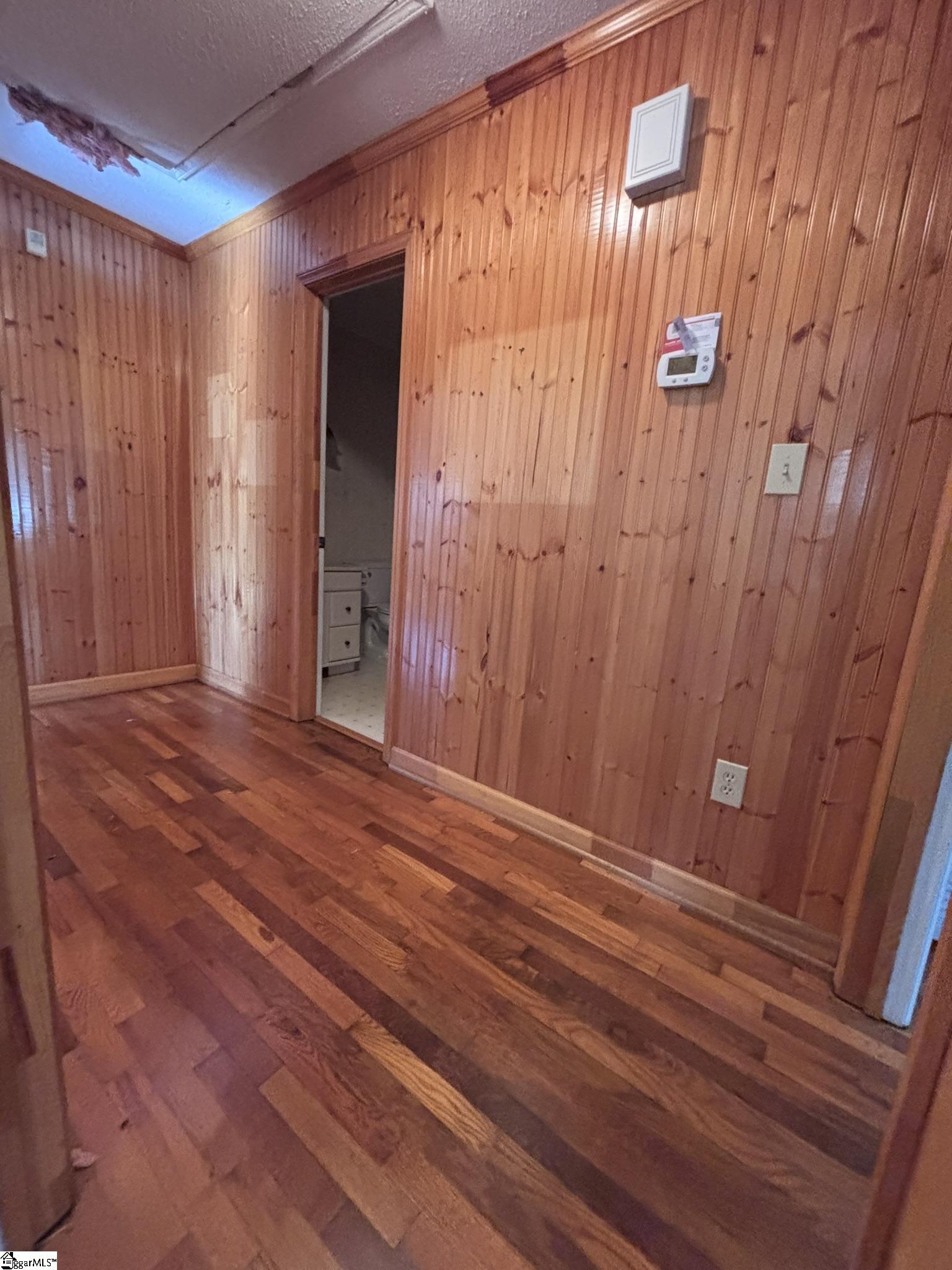 2070 Little Texas Road Property Photo 28