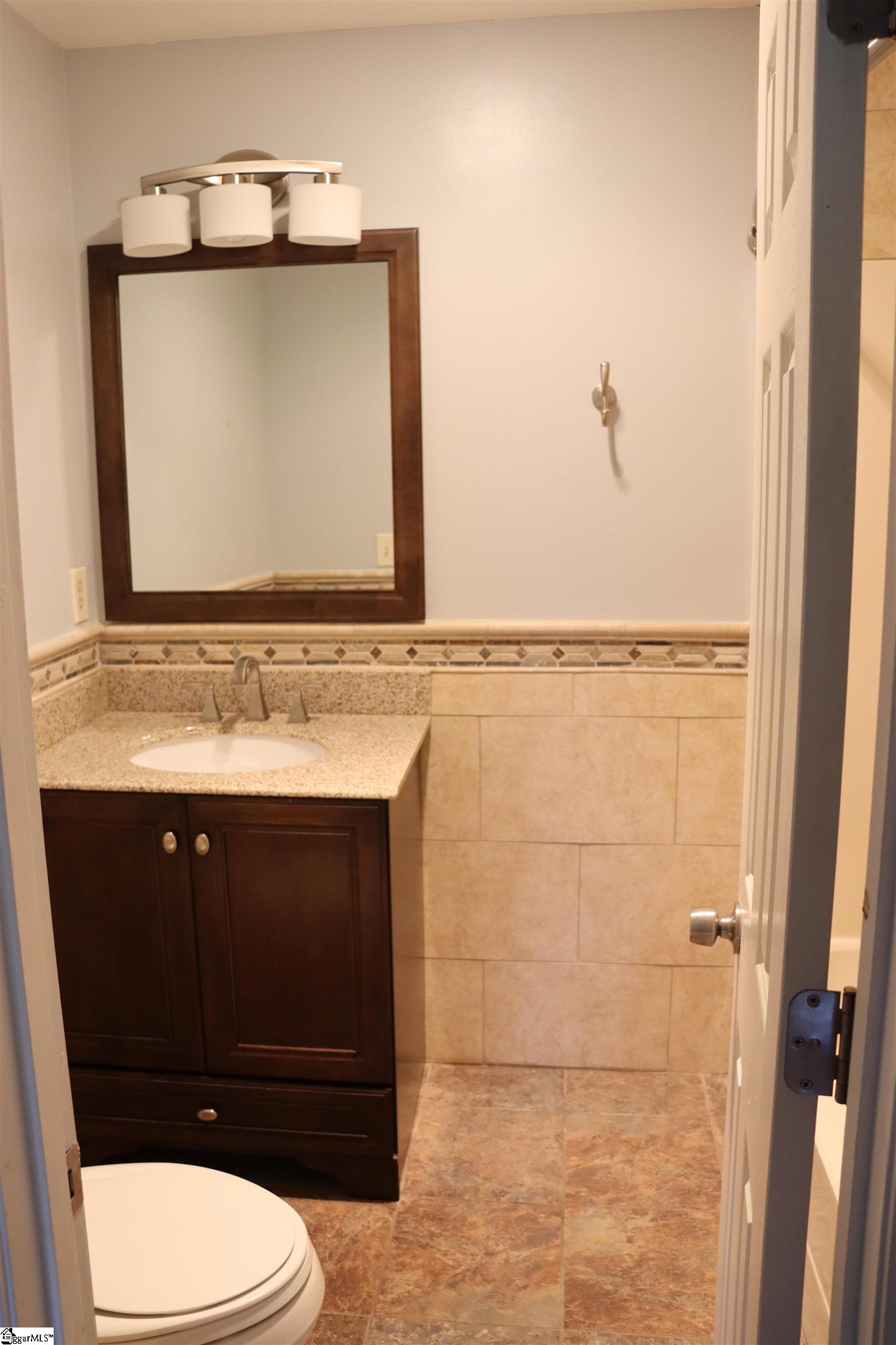2070 Little Texas Road Property Photo 33
