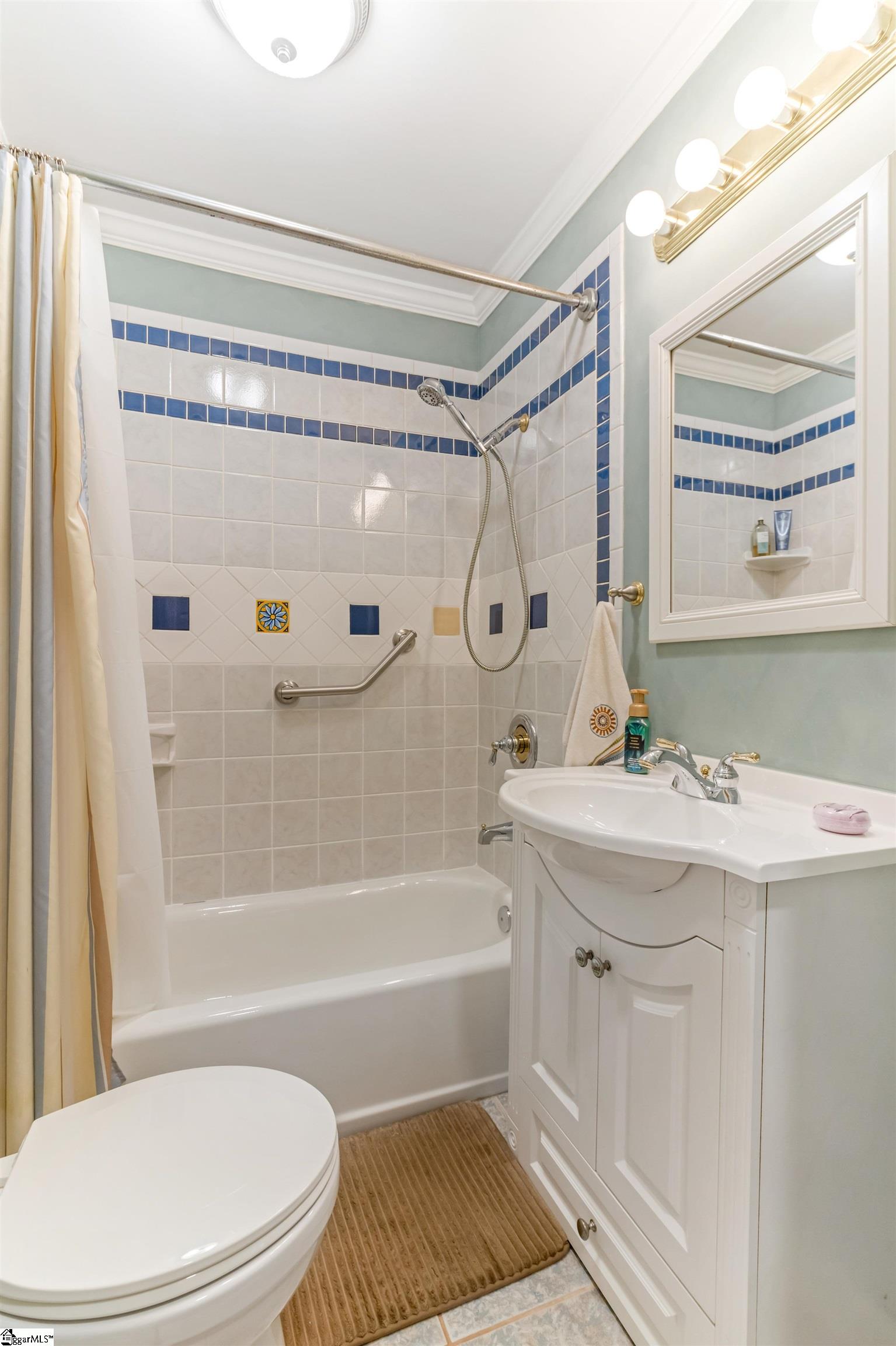 101 Redmond Drive Property Photo 29