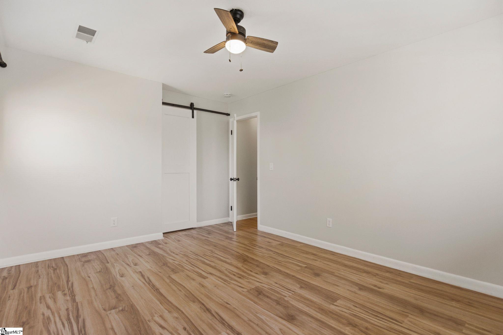 1201 Winding Way Property Photo 41