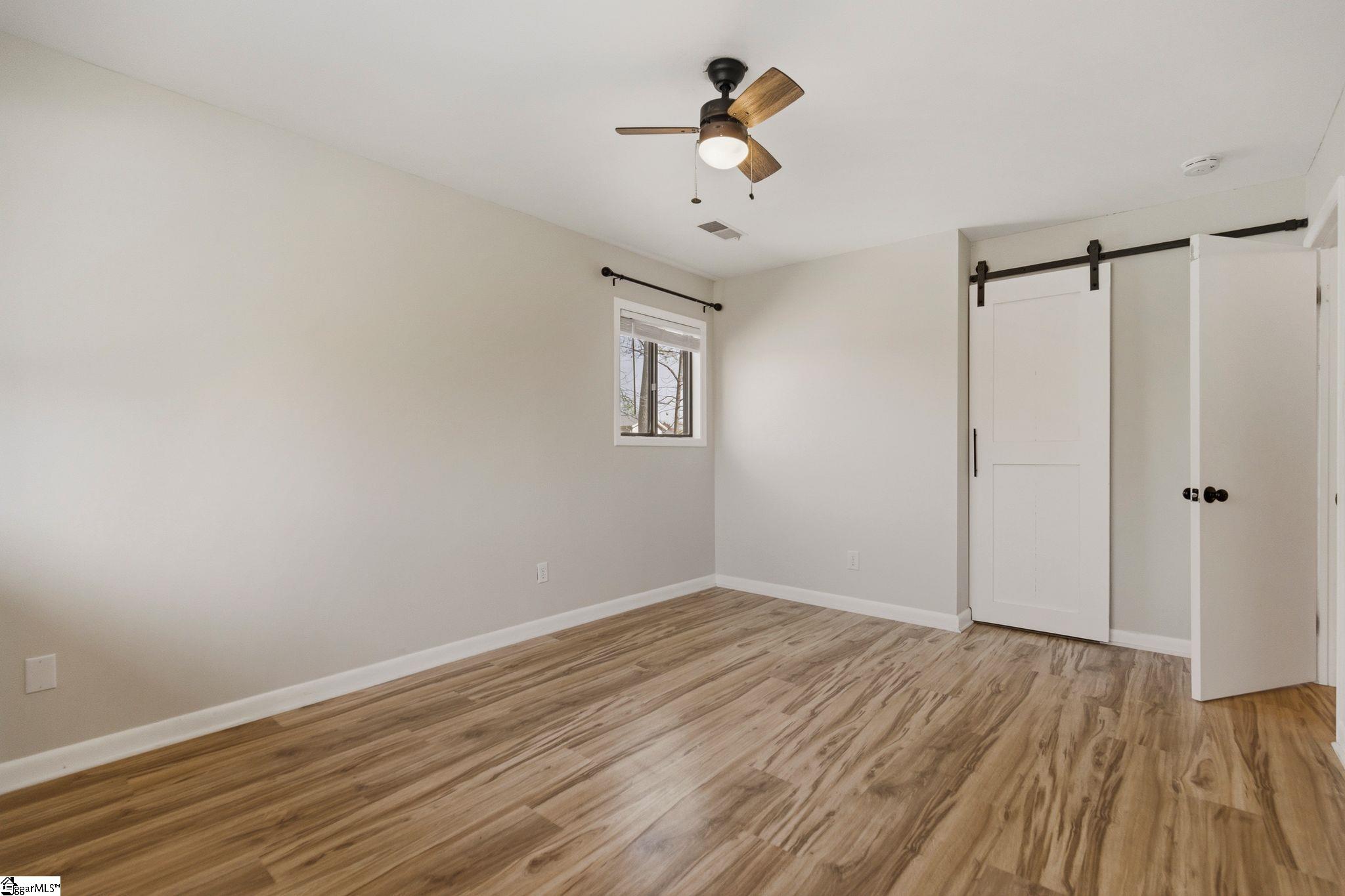1201 Winding Way Property Photo 42