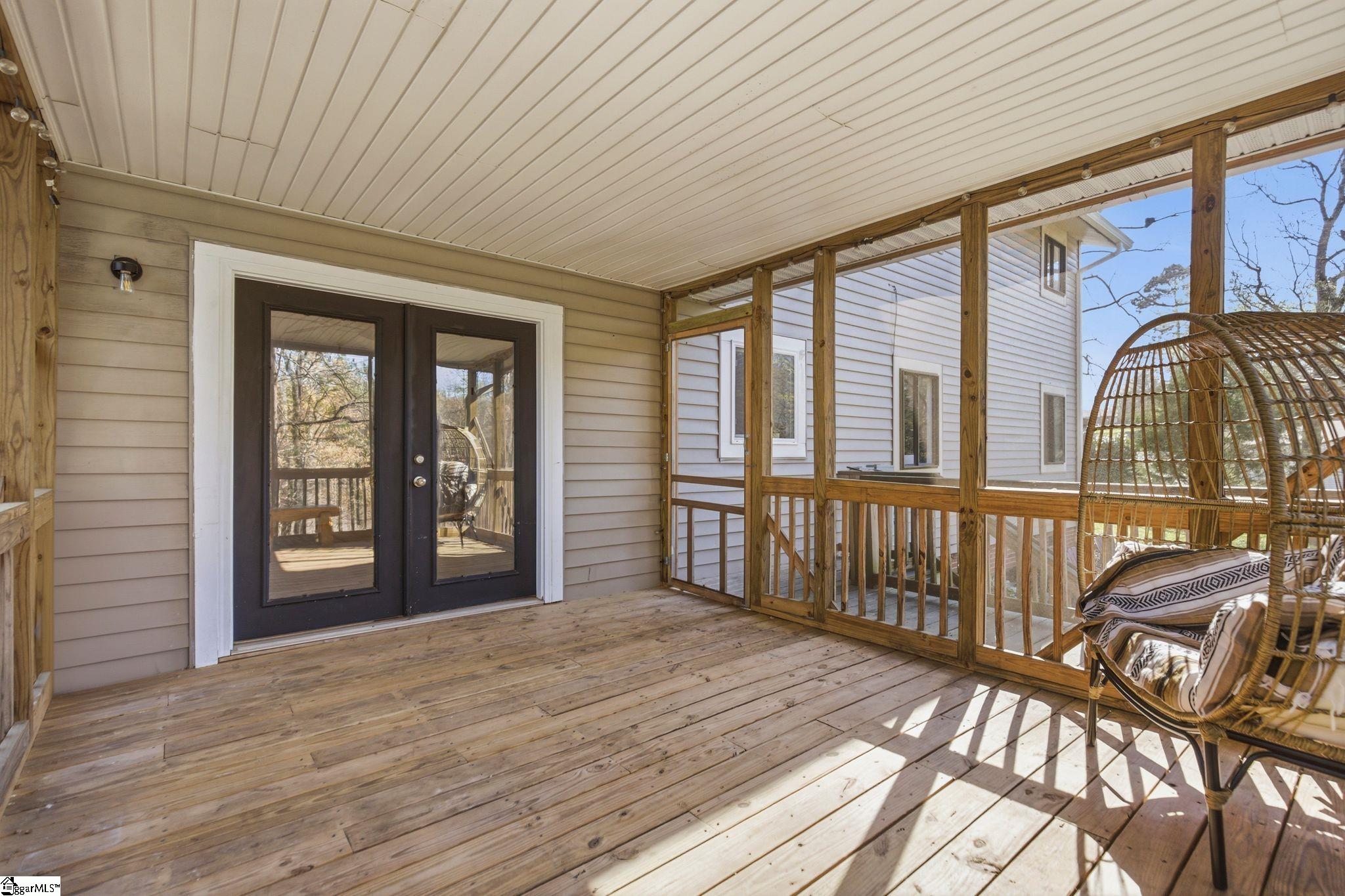 1201 Winding Way Property Photo 46