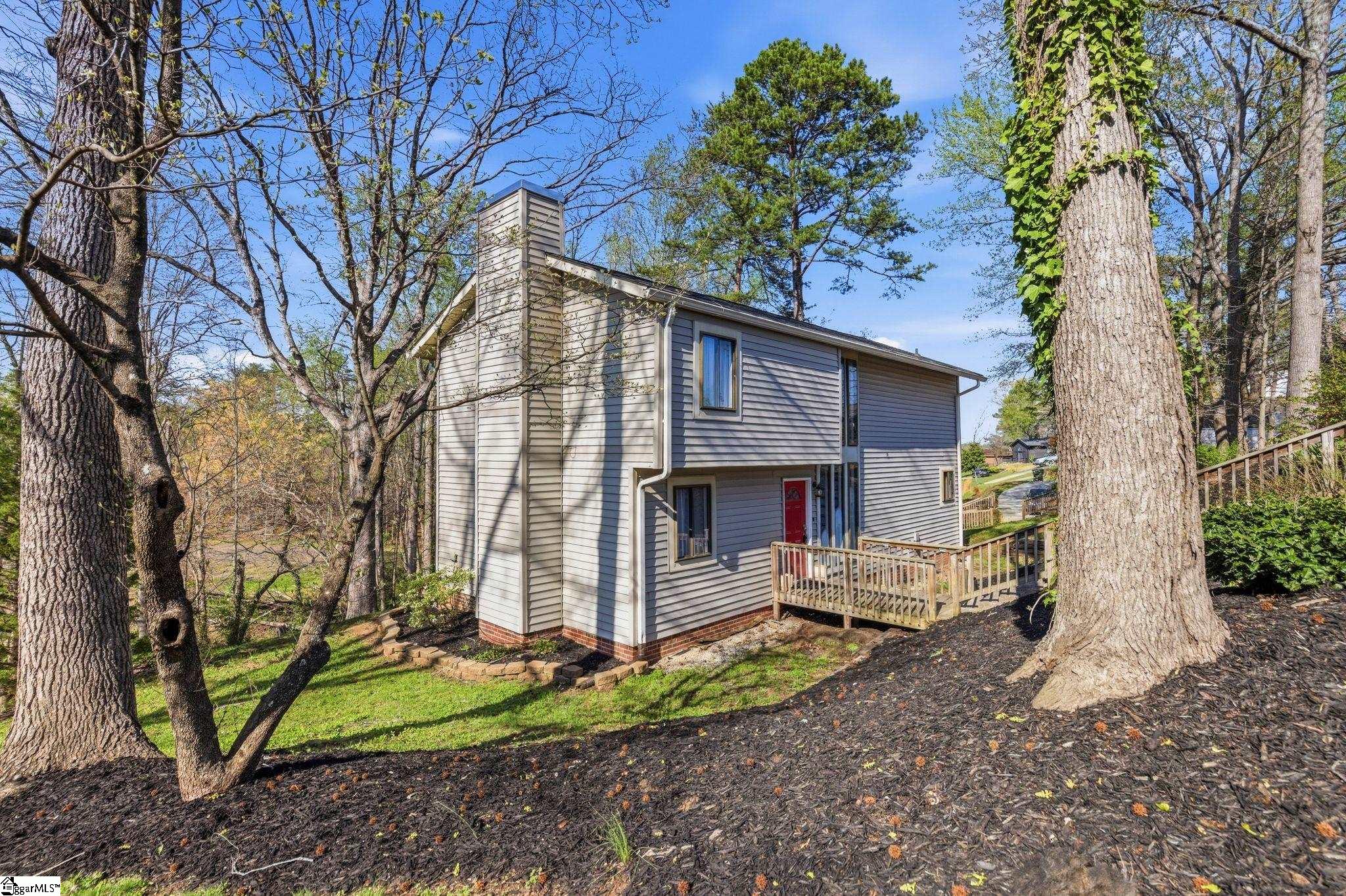 1201 Winding Way Property Photo 49