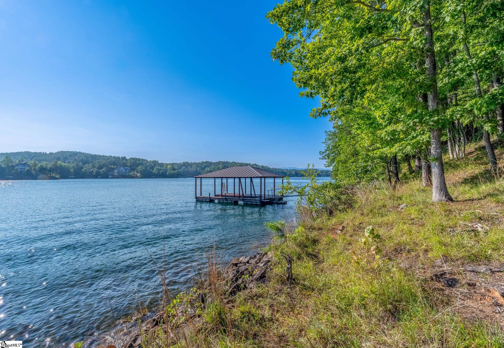 1591236 Property Photo 19