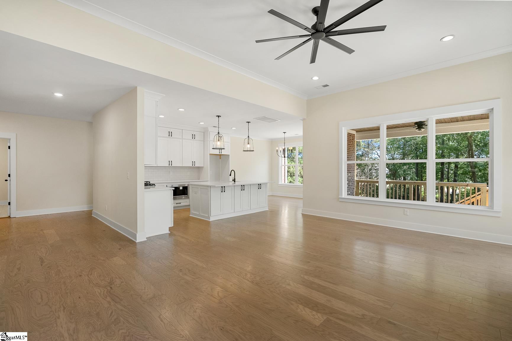 100 Garden Gate Drive Property Photo 10